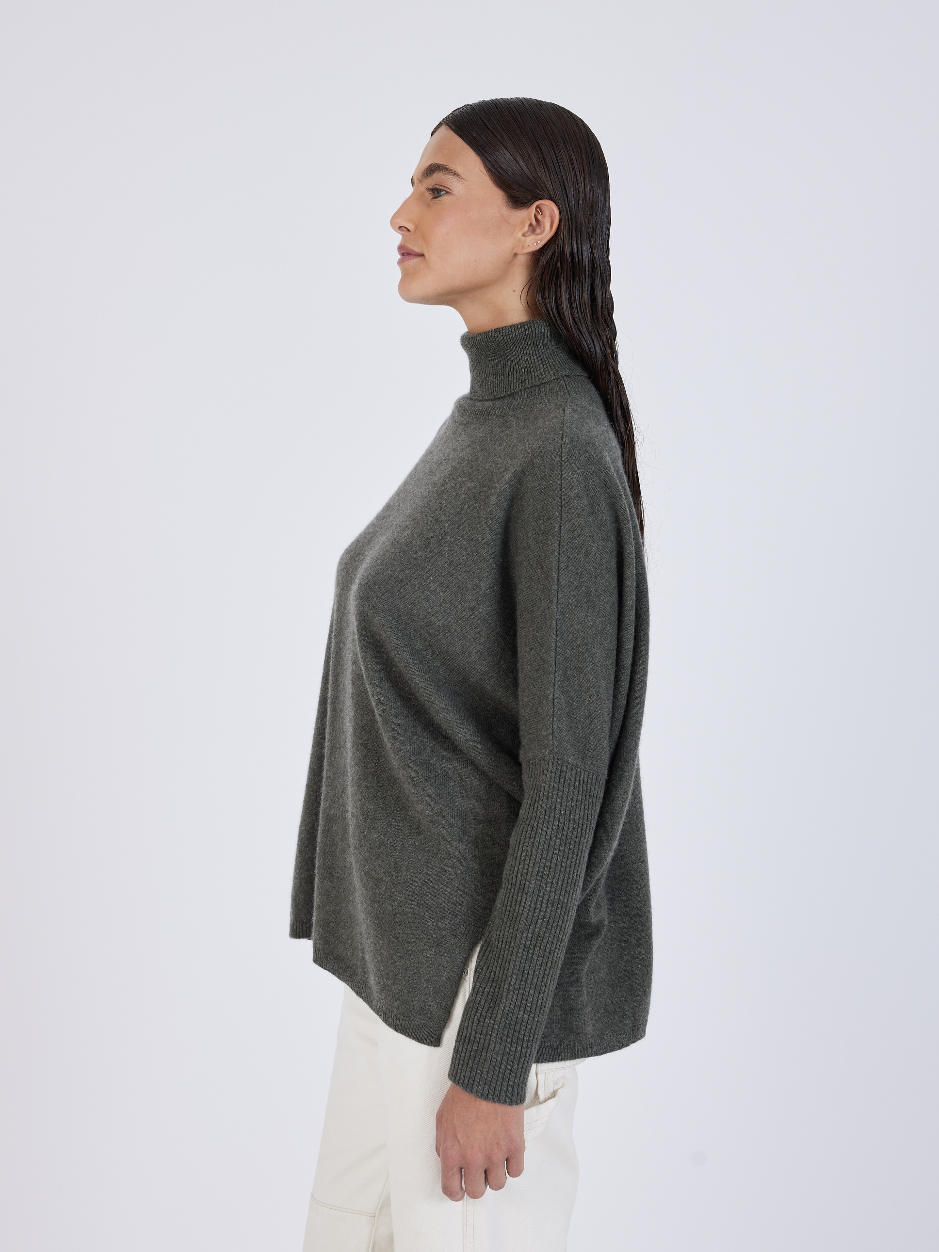 Pull poncho col roulé cachemire Margareth FOREST