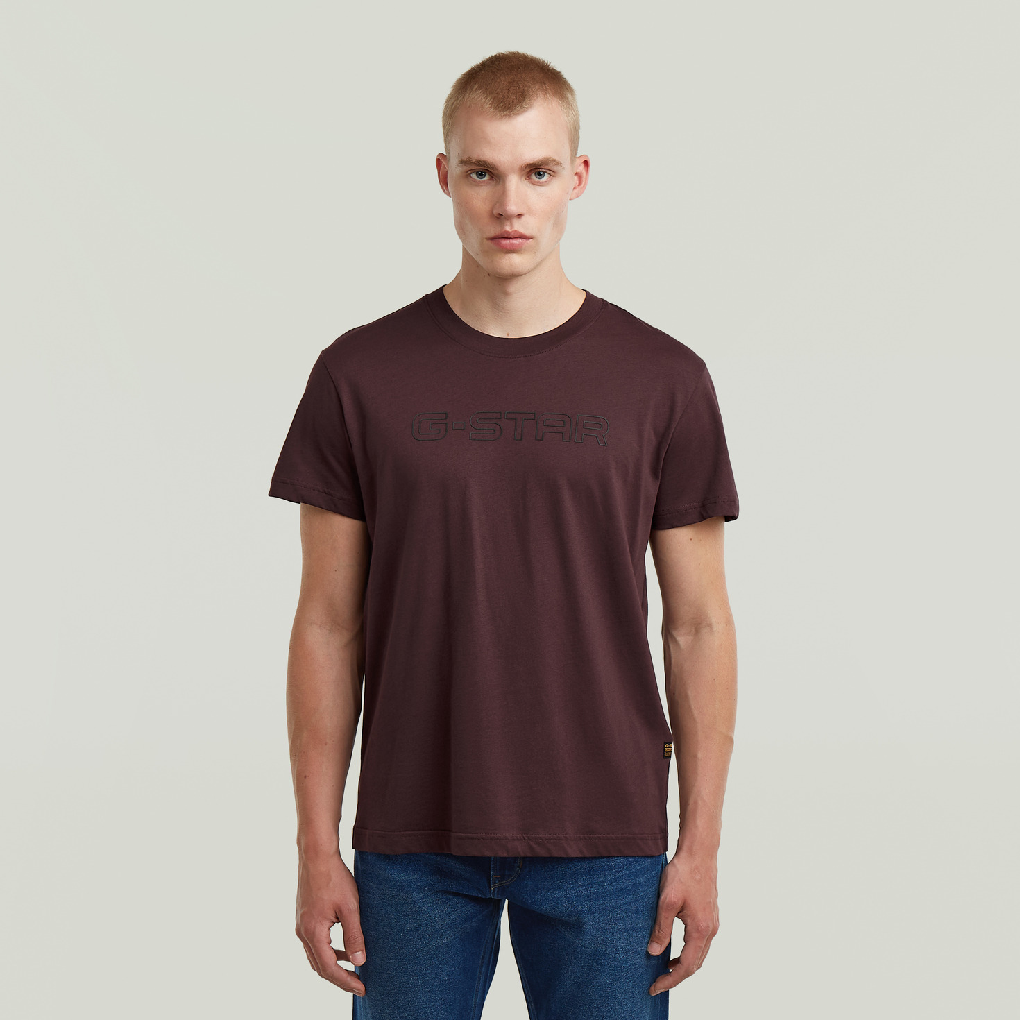 T-shirt Outline Corporate Script L