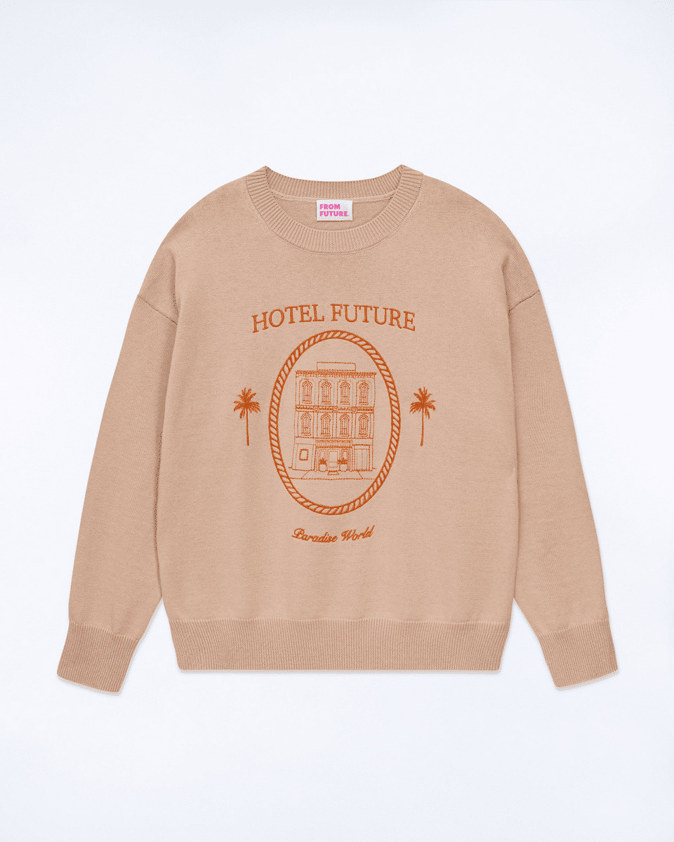 Pull Col Rond Hotel Future