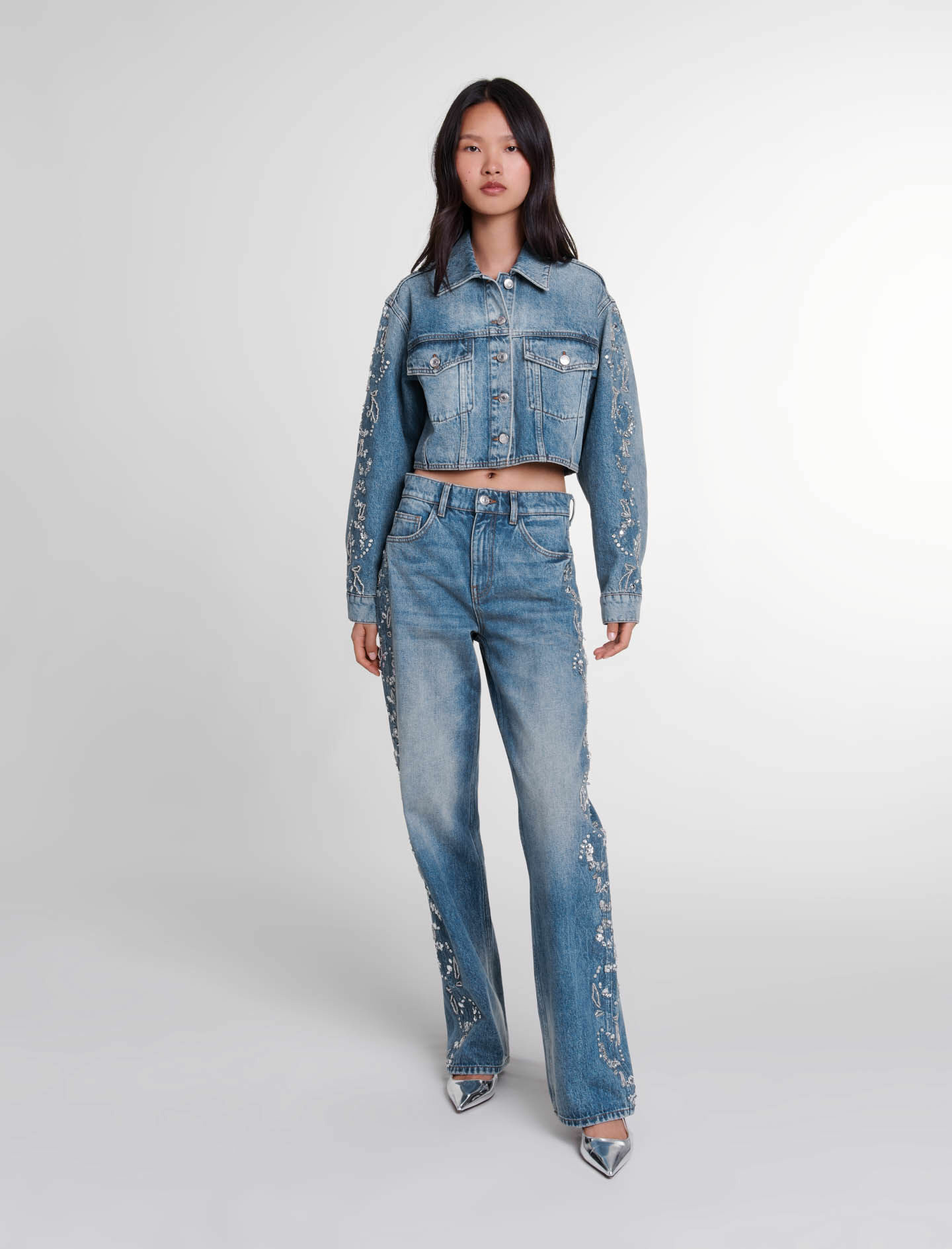 Blouson en denim brodé