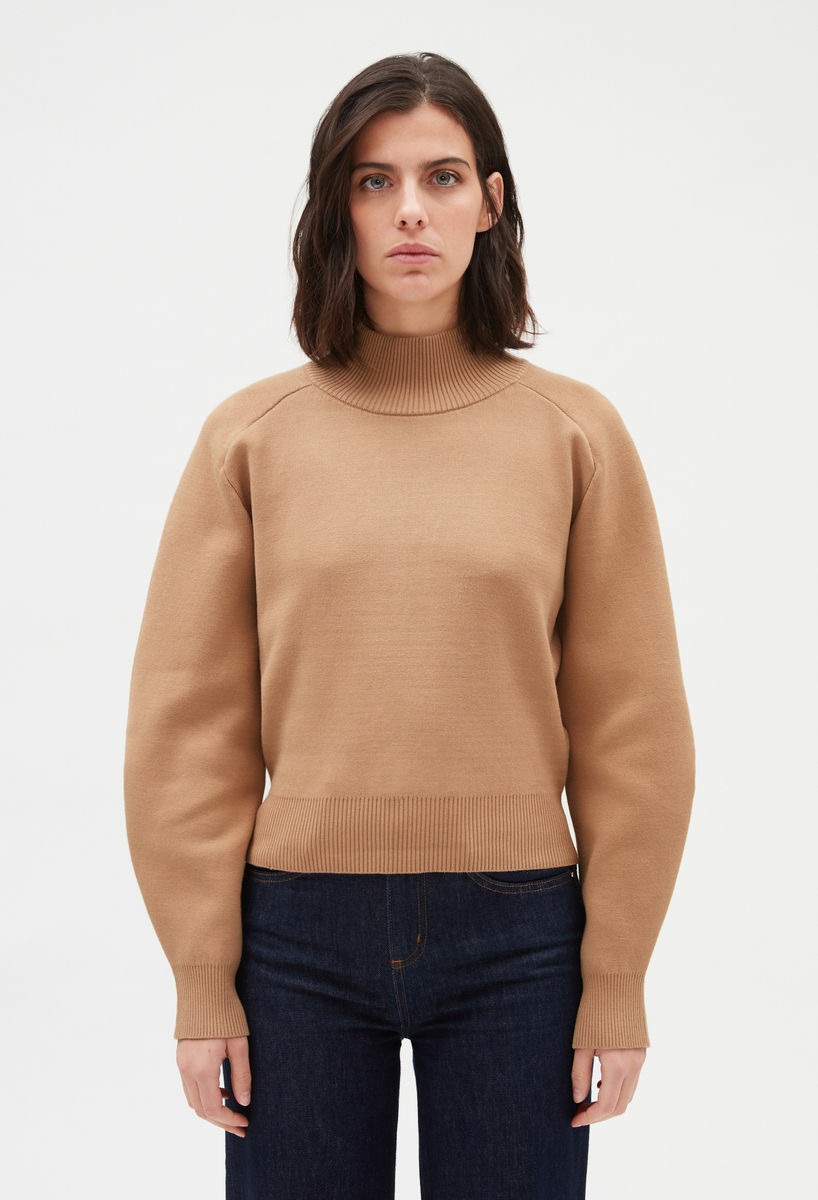 Pull à manches volumineuses beige