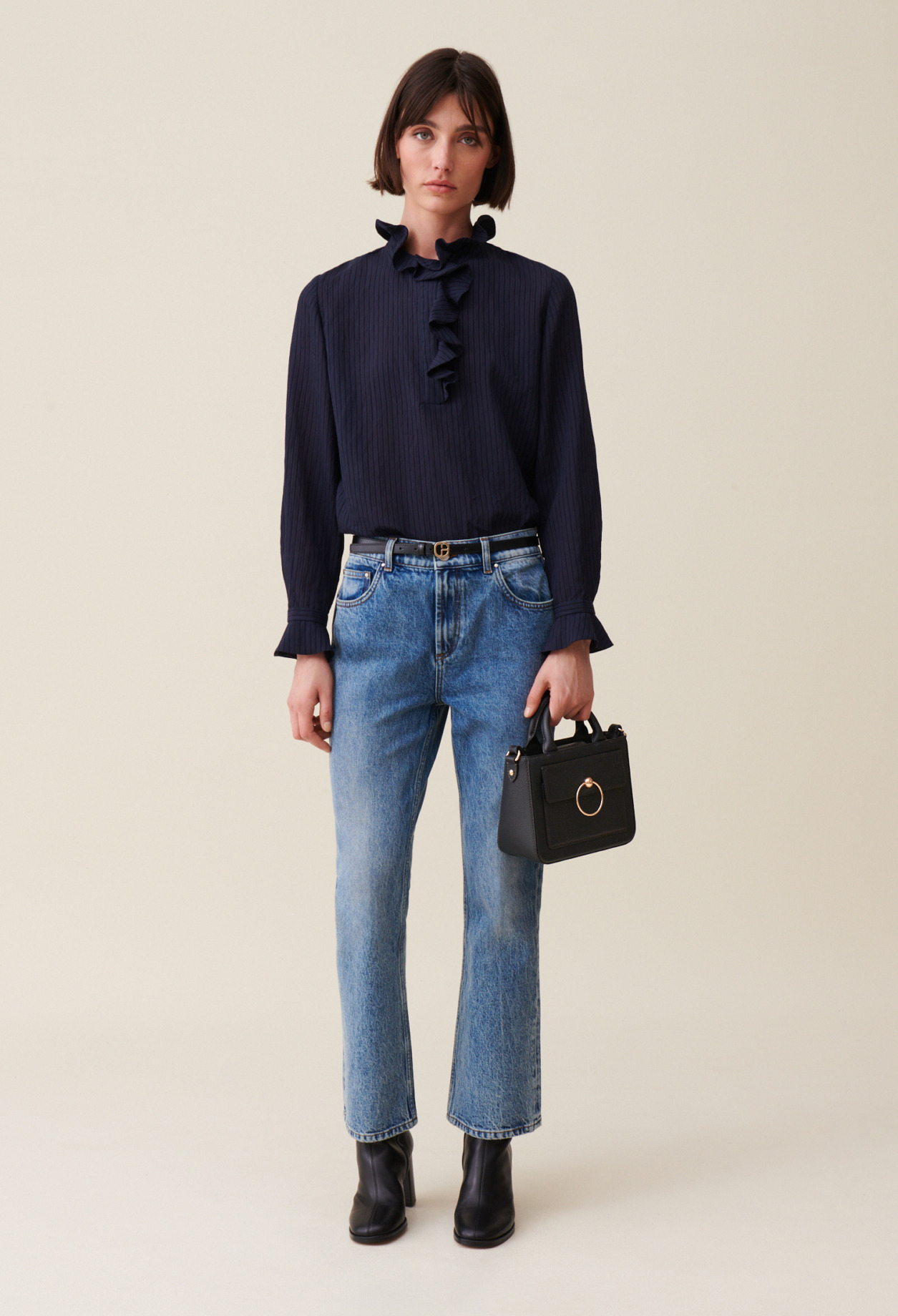 Blouse rayée volants bleu foncé