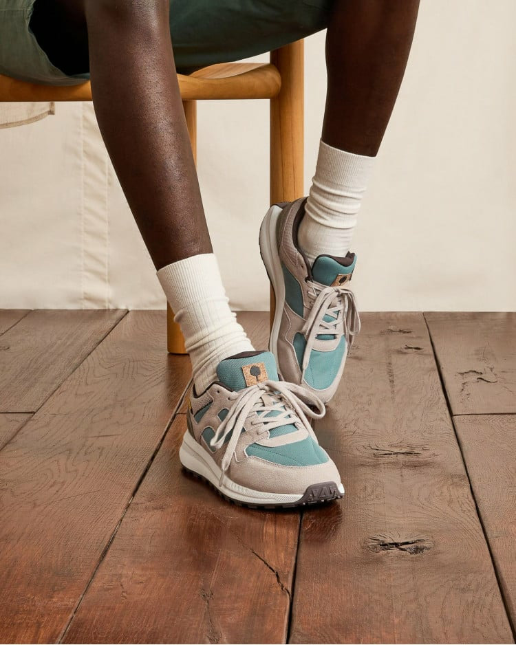 Running beiges & bleu clair