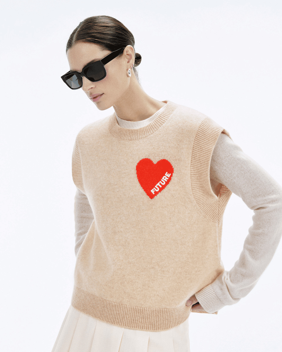 Pull Sans Manche Coeur