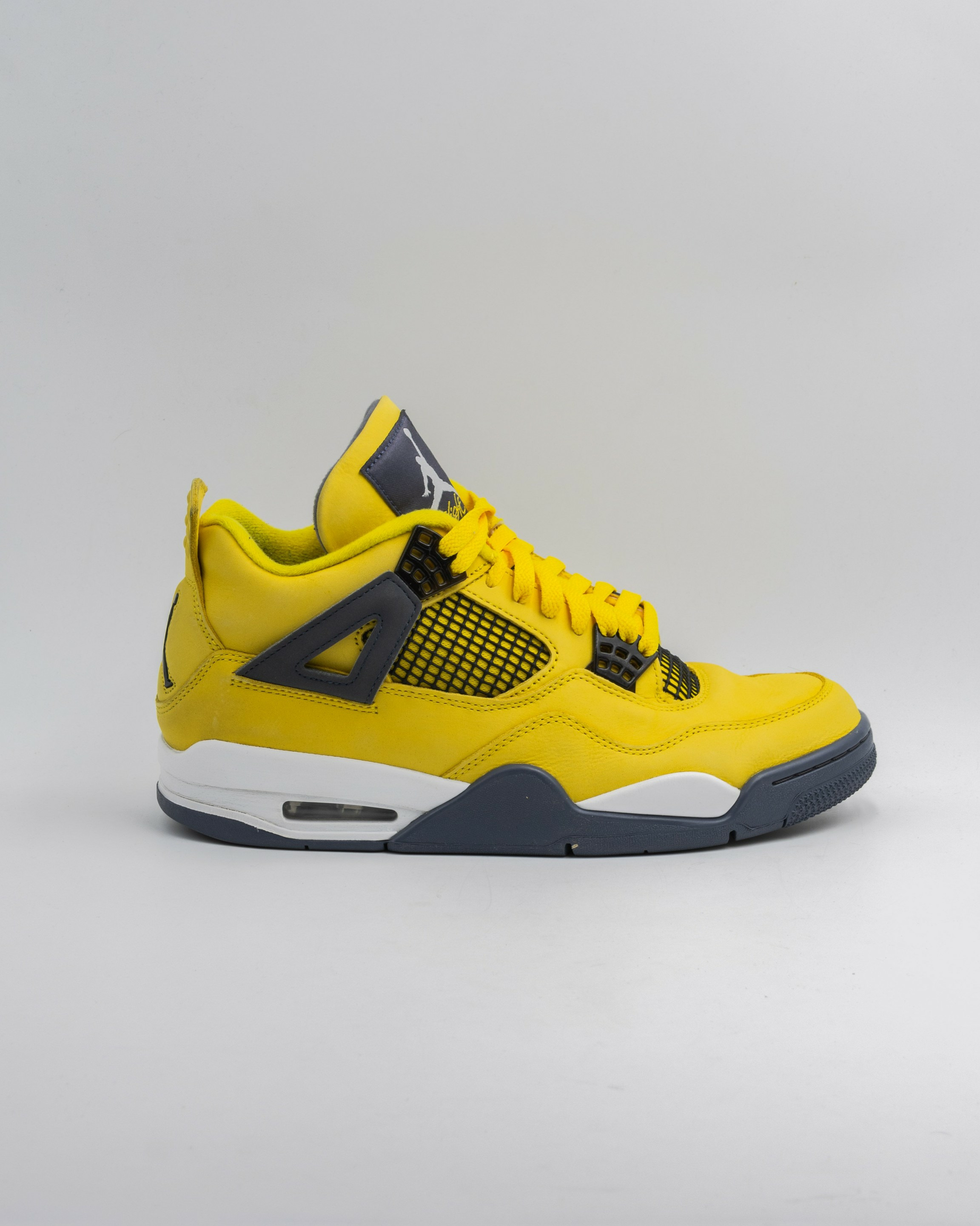 Air Jordan 4 Retro Lightning