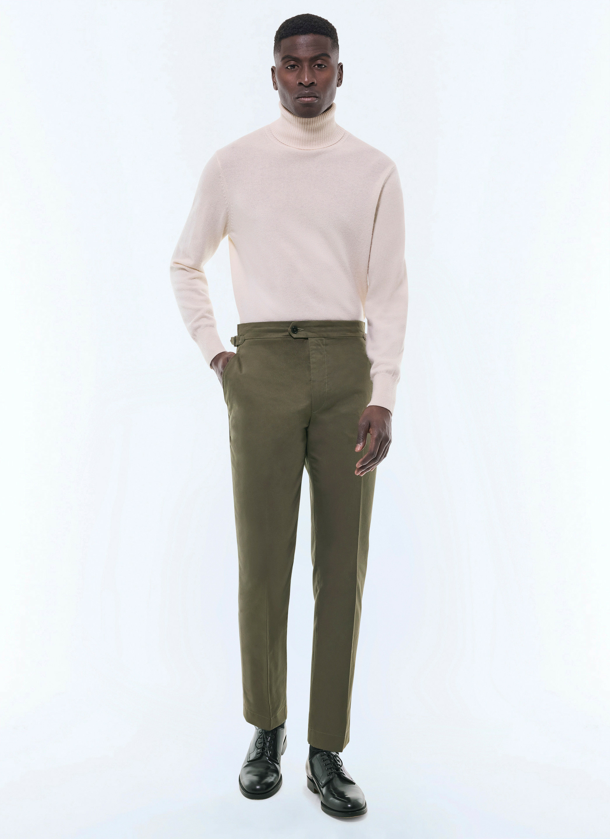 Chino ajusté en toile de coton