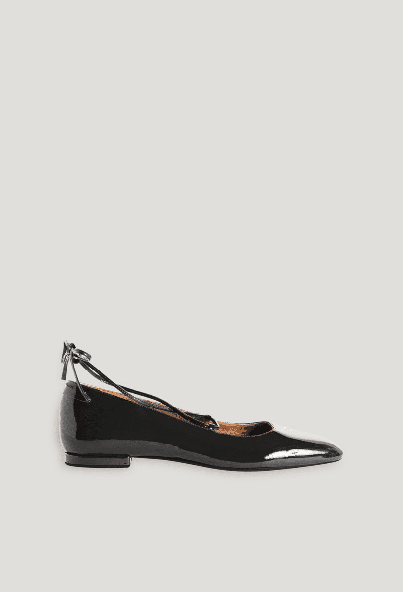 Ballerine cuir vernis