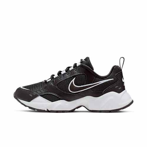 NIKE AIR HEIGHTS