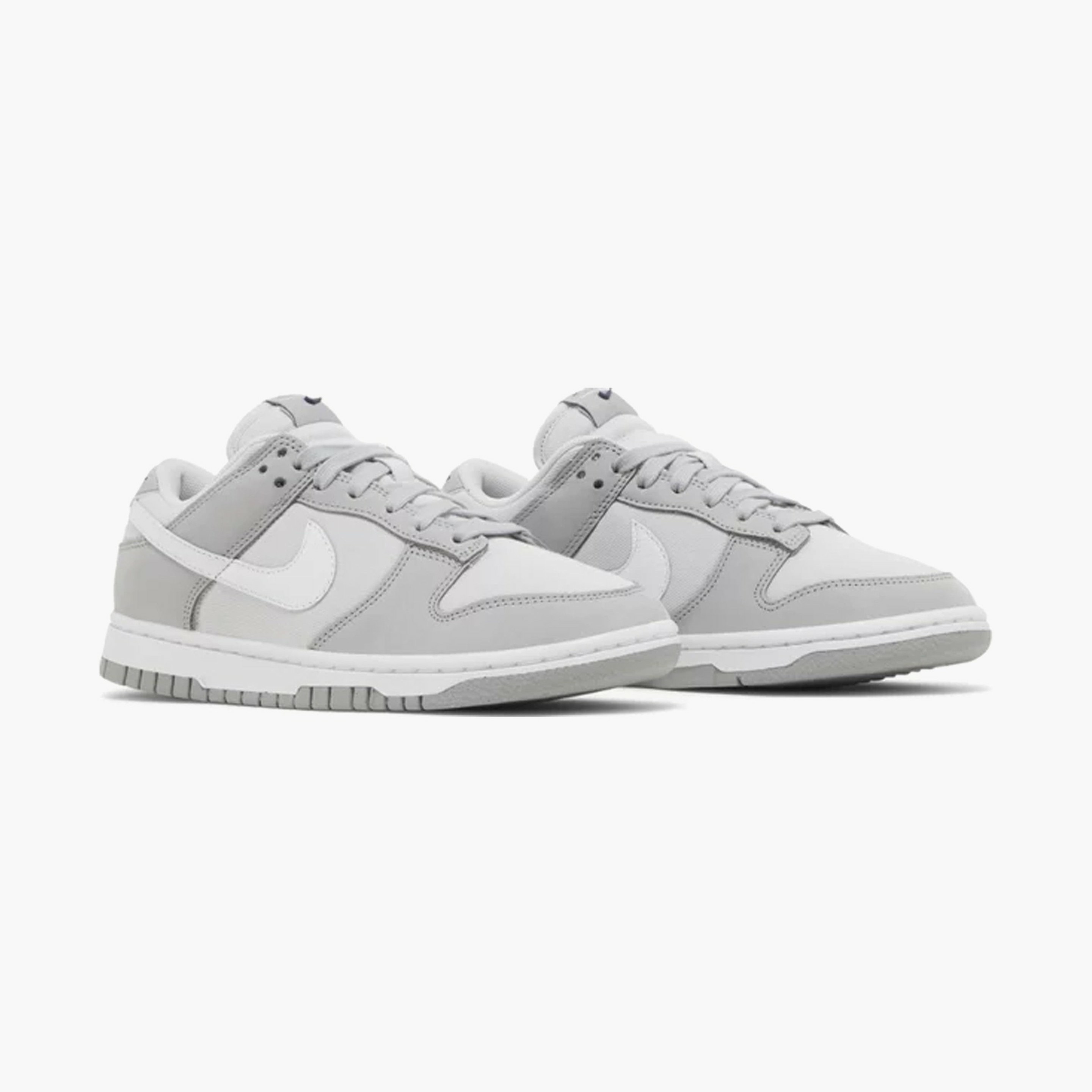 Nike Dunk Low LX Light Smoke Grey