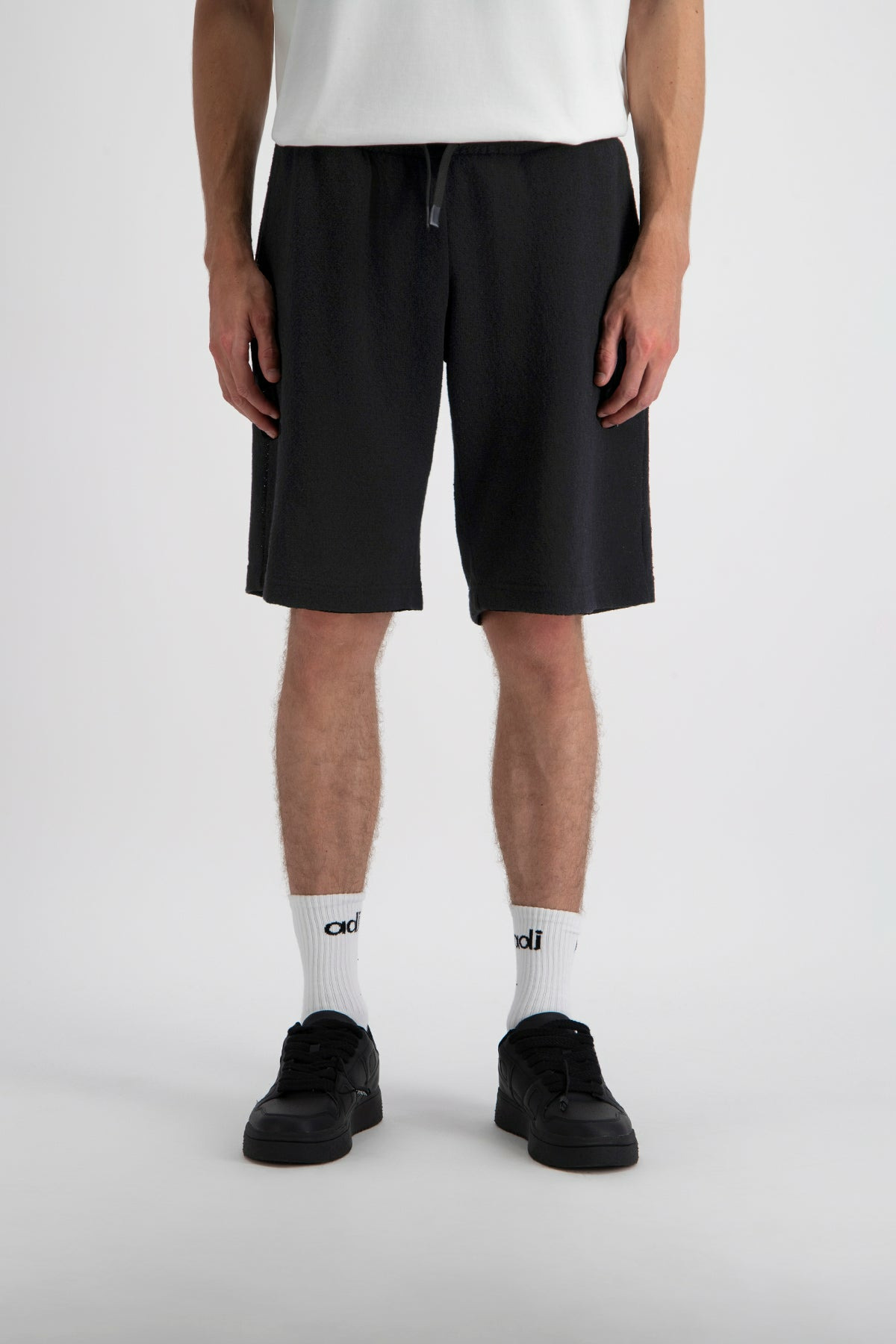 SHORT JACQUARD