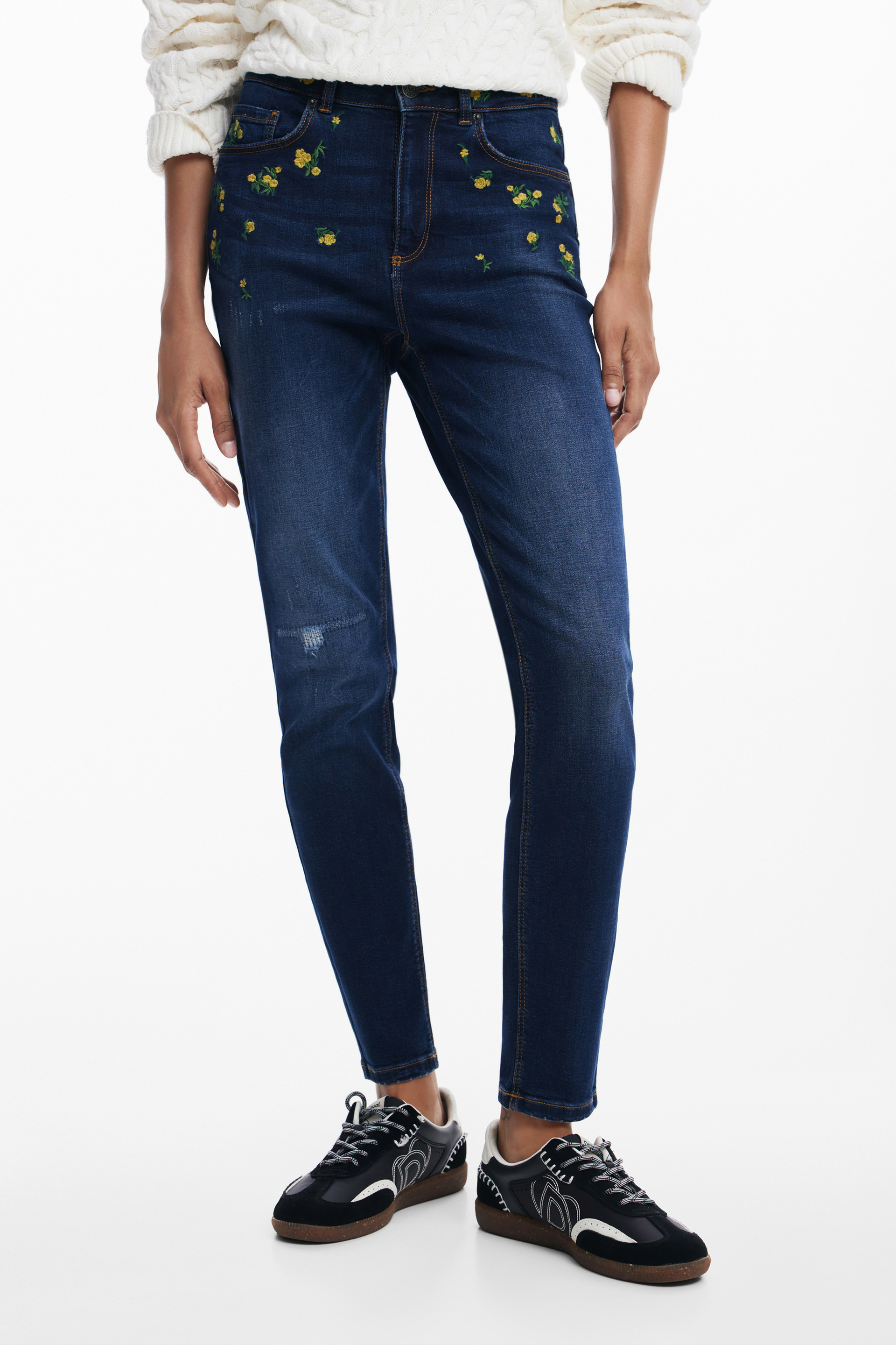 PANTALON AKIRA