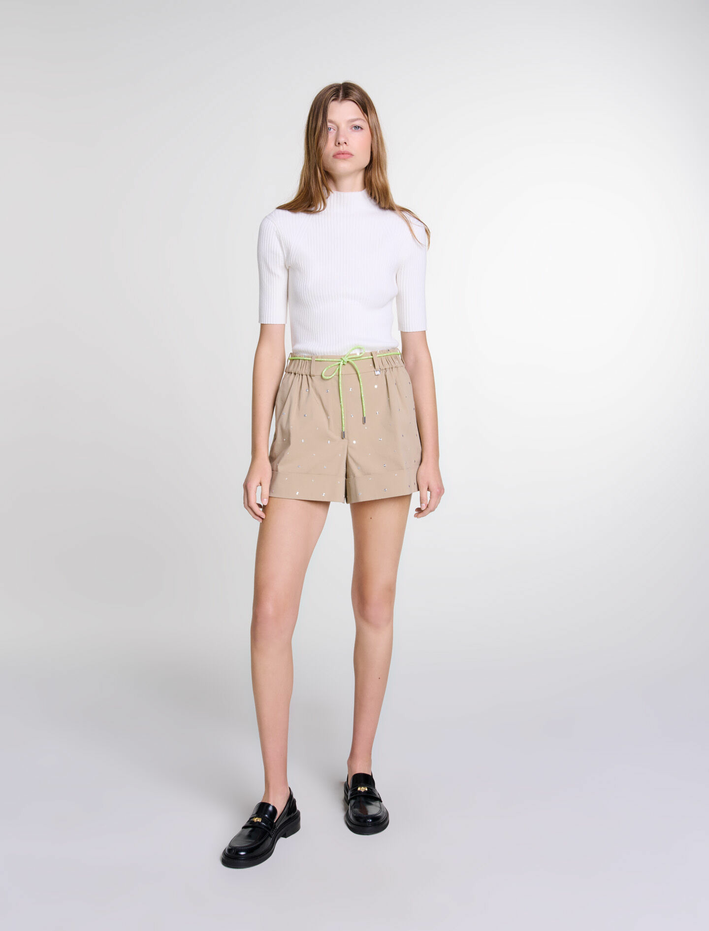 Short clouté en coton