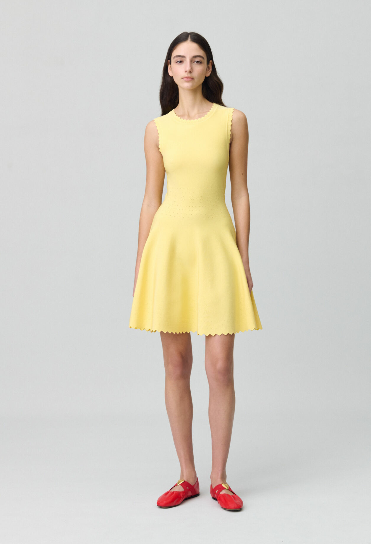 Robe courte patineuse fine maille