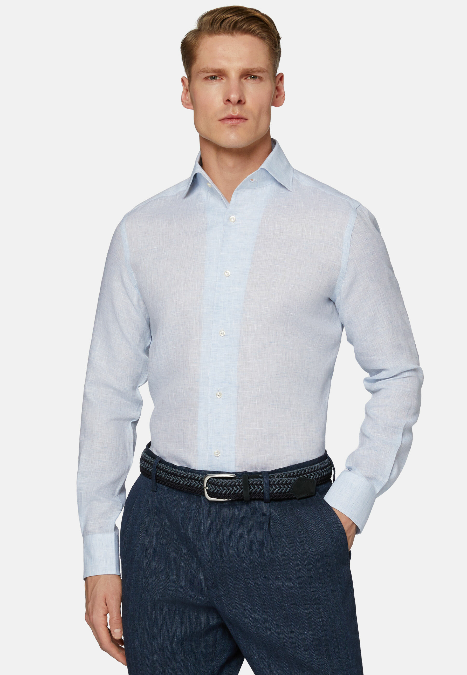 Chemise Bleu Clair En Lin Coupe Droite