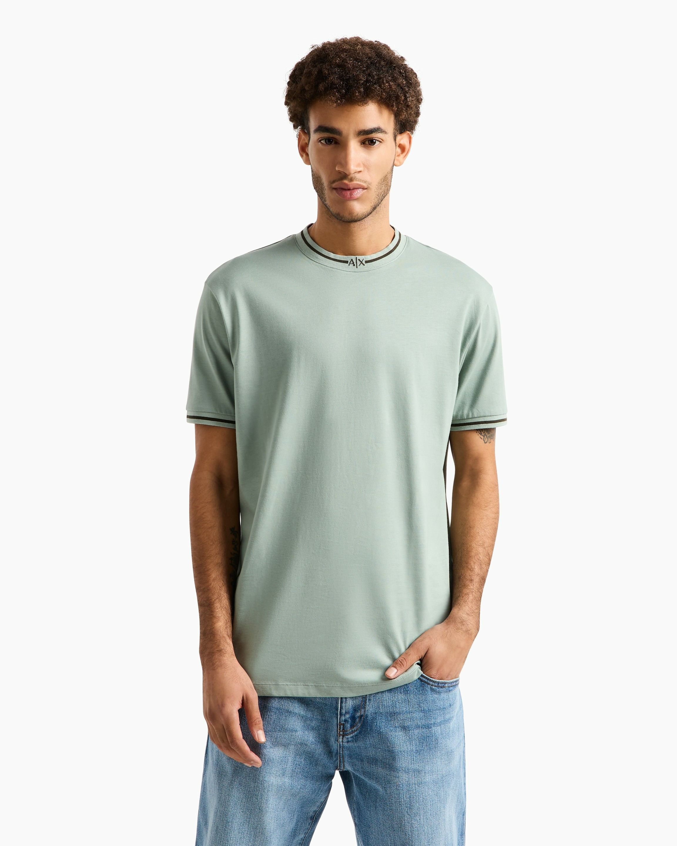 T-shirt vert logo milieu n