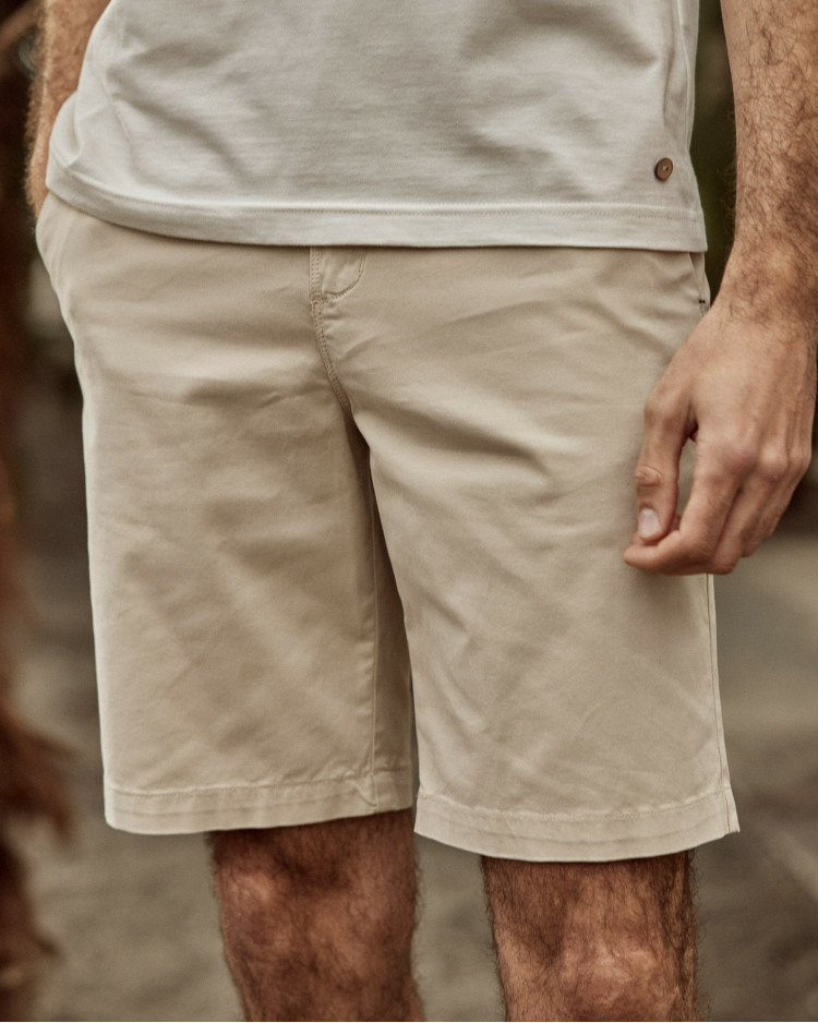 Short chino vert clair