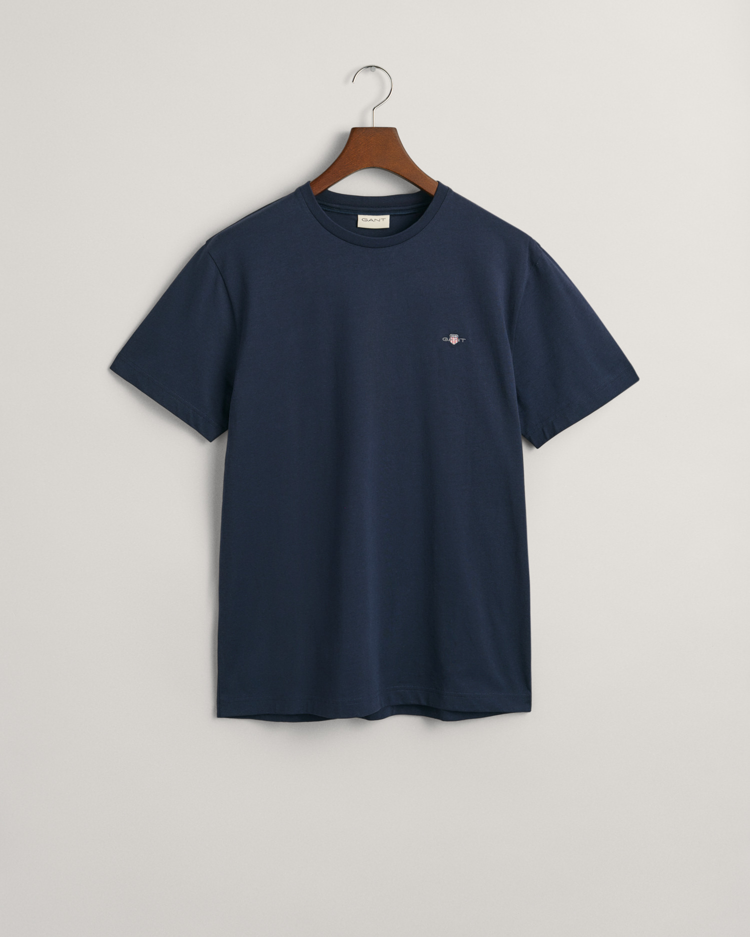 T-shirt brodé Archive Shield Seasonal Essential