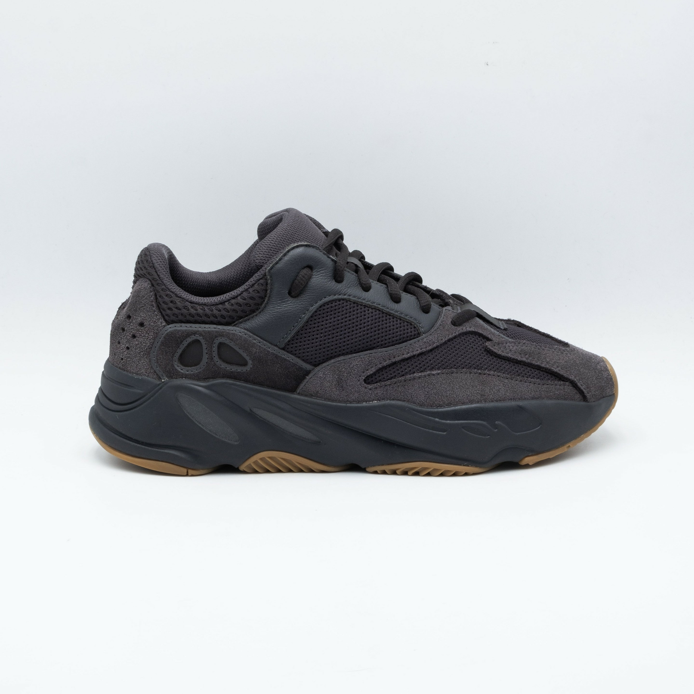 Adidas Yeezy Boost 700 Utility Black