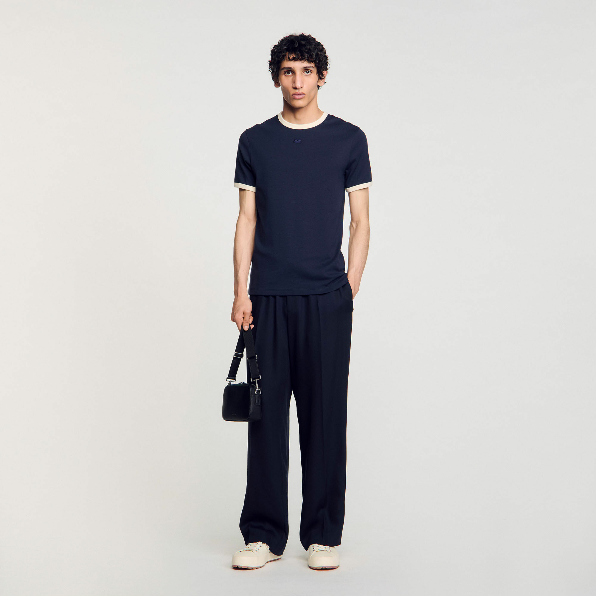 T-shirt bicolore à patch