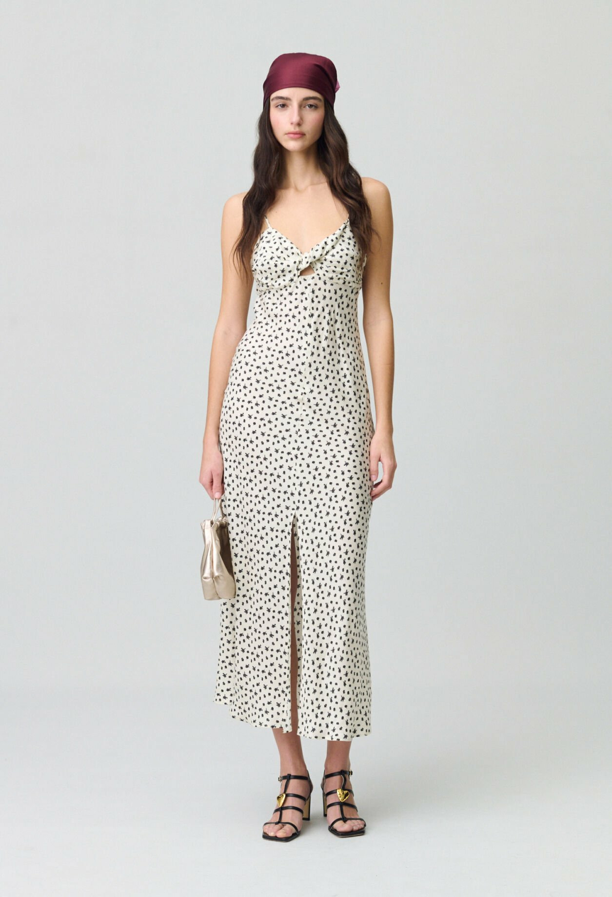 Robe longue satinée fleurs