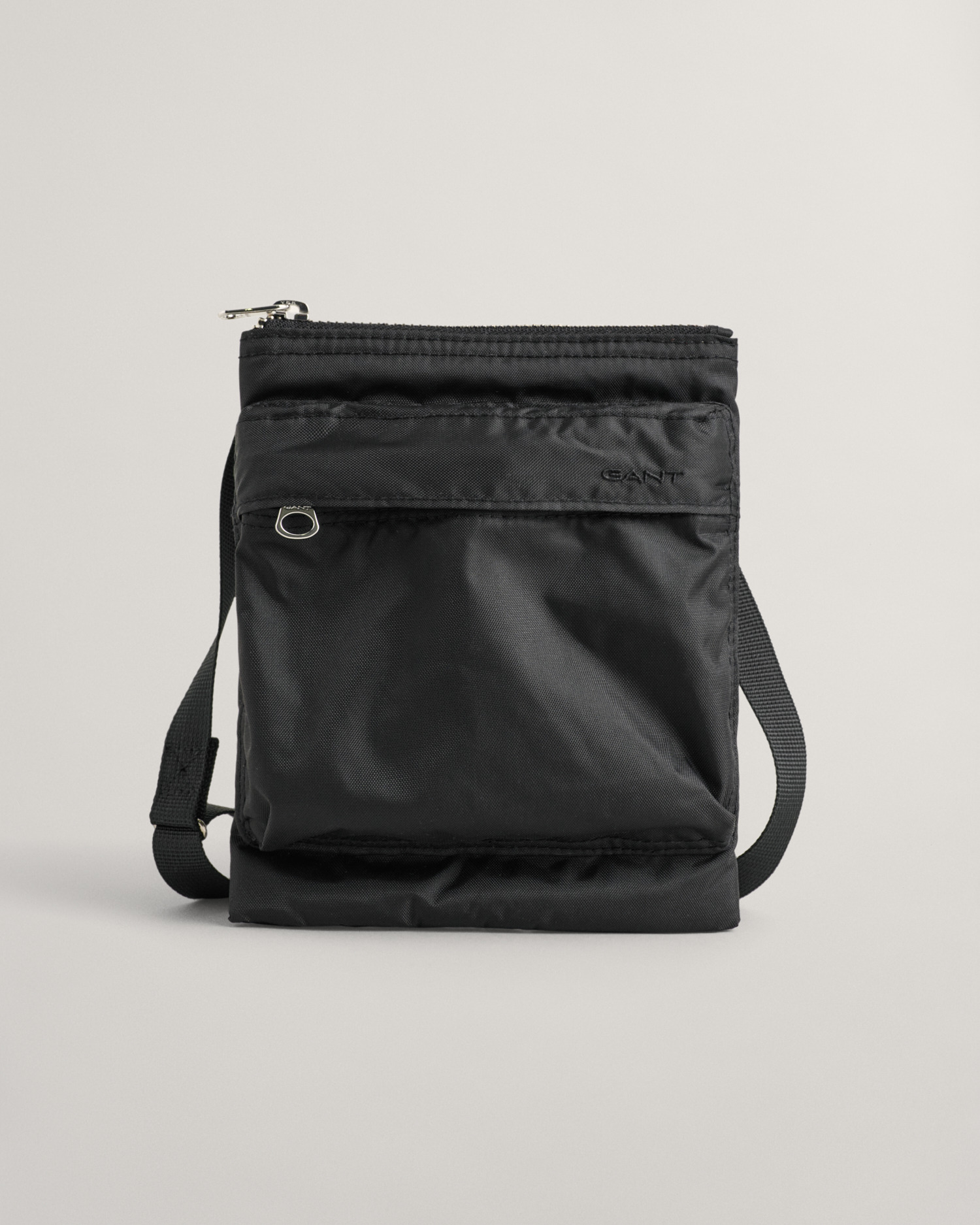 Nylon Passport Bag
