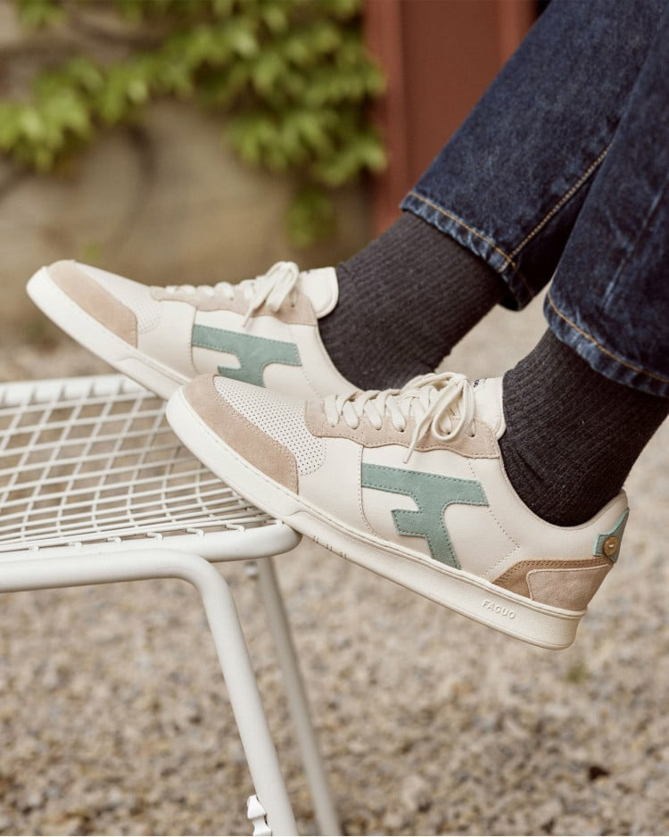 Baskets basses écrues & bleu clair