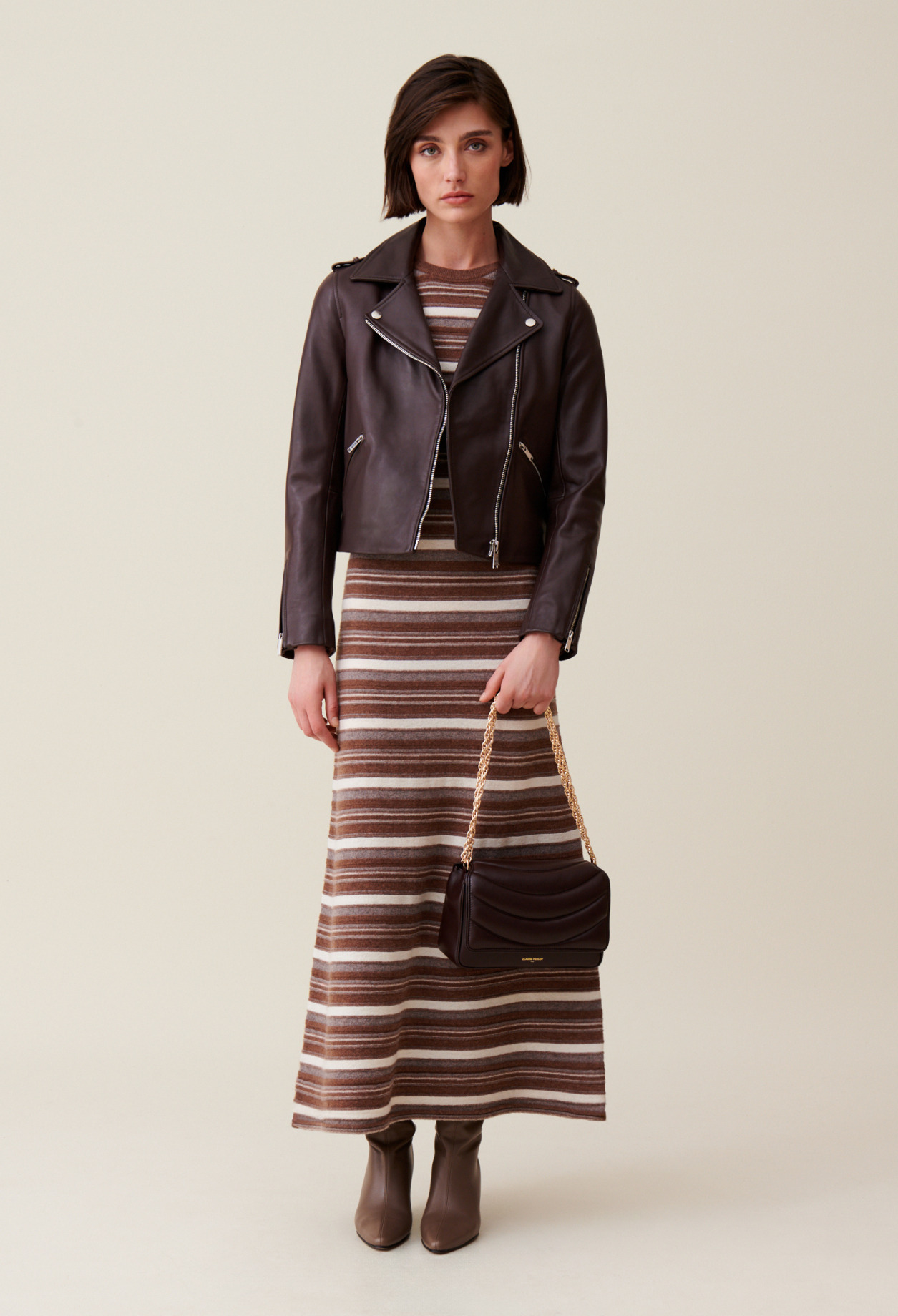 Veste cuir lisse cintrée