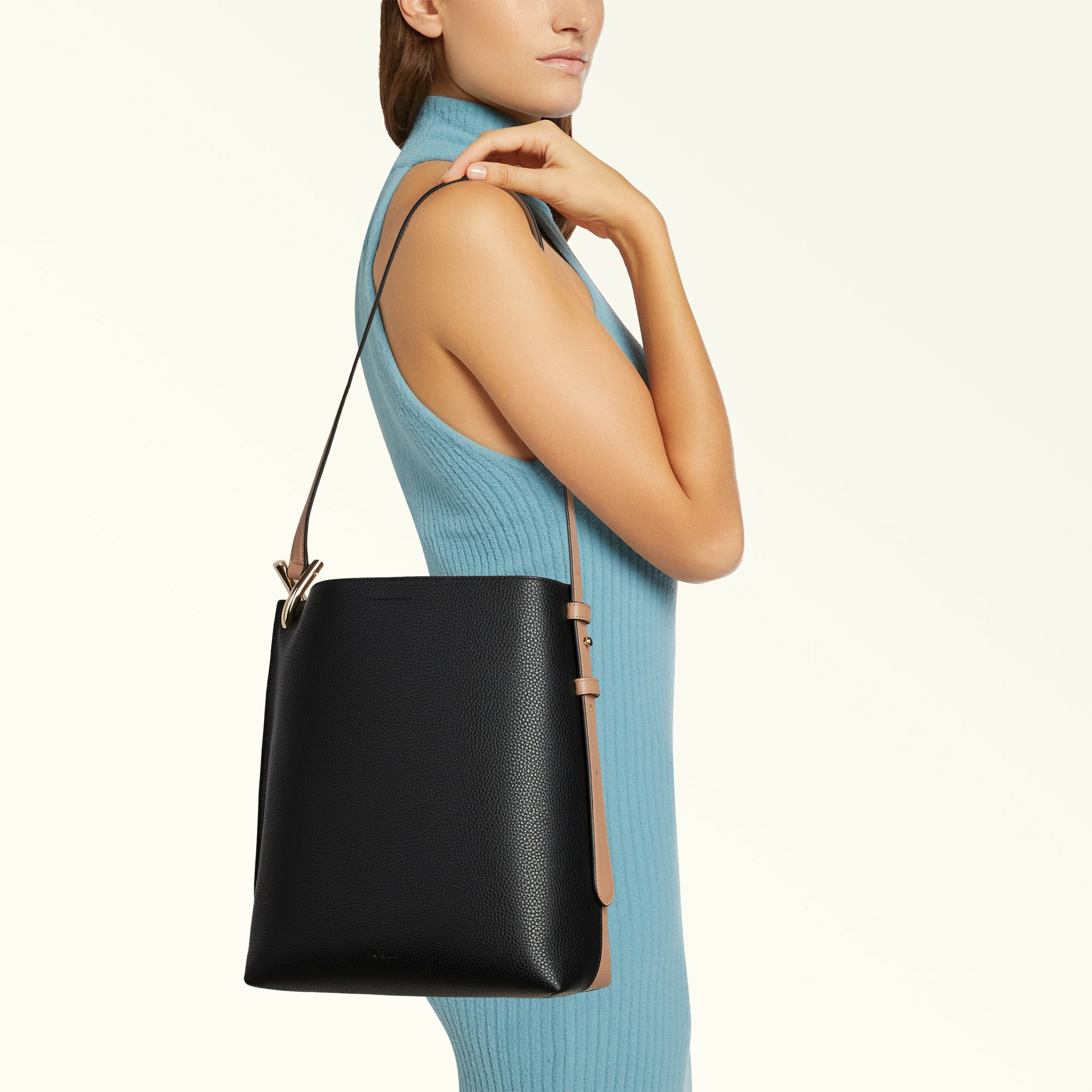 MIANOVA L BUCKET BAG - VITELLO KERIA