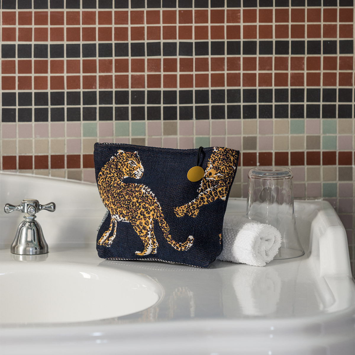 Yves Delorme - Trousse petit modèle en tapisserie de coton , Félins