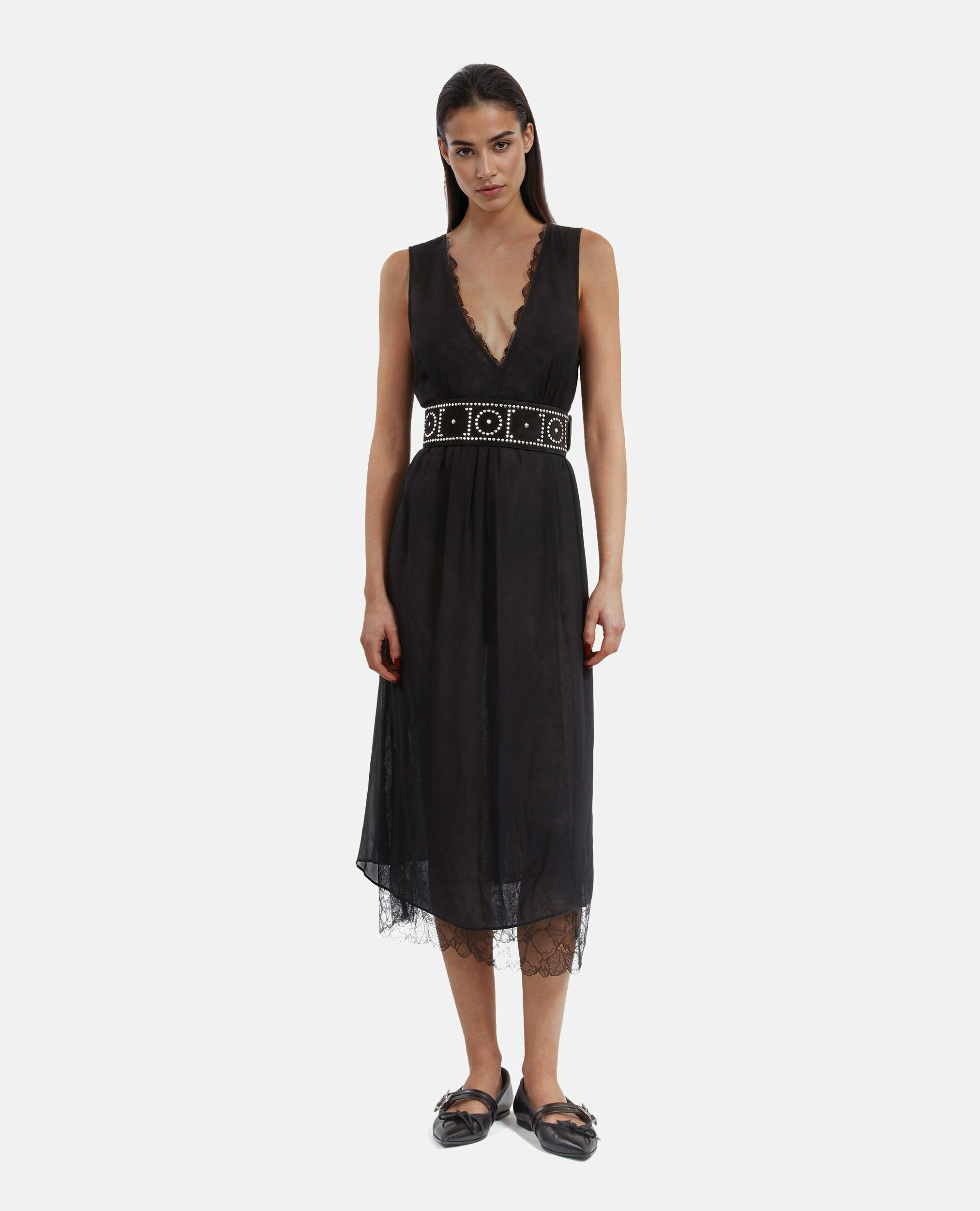 Robe Longue Sans Manches Avec Dentelle