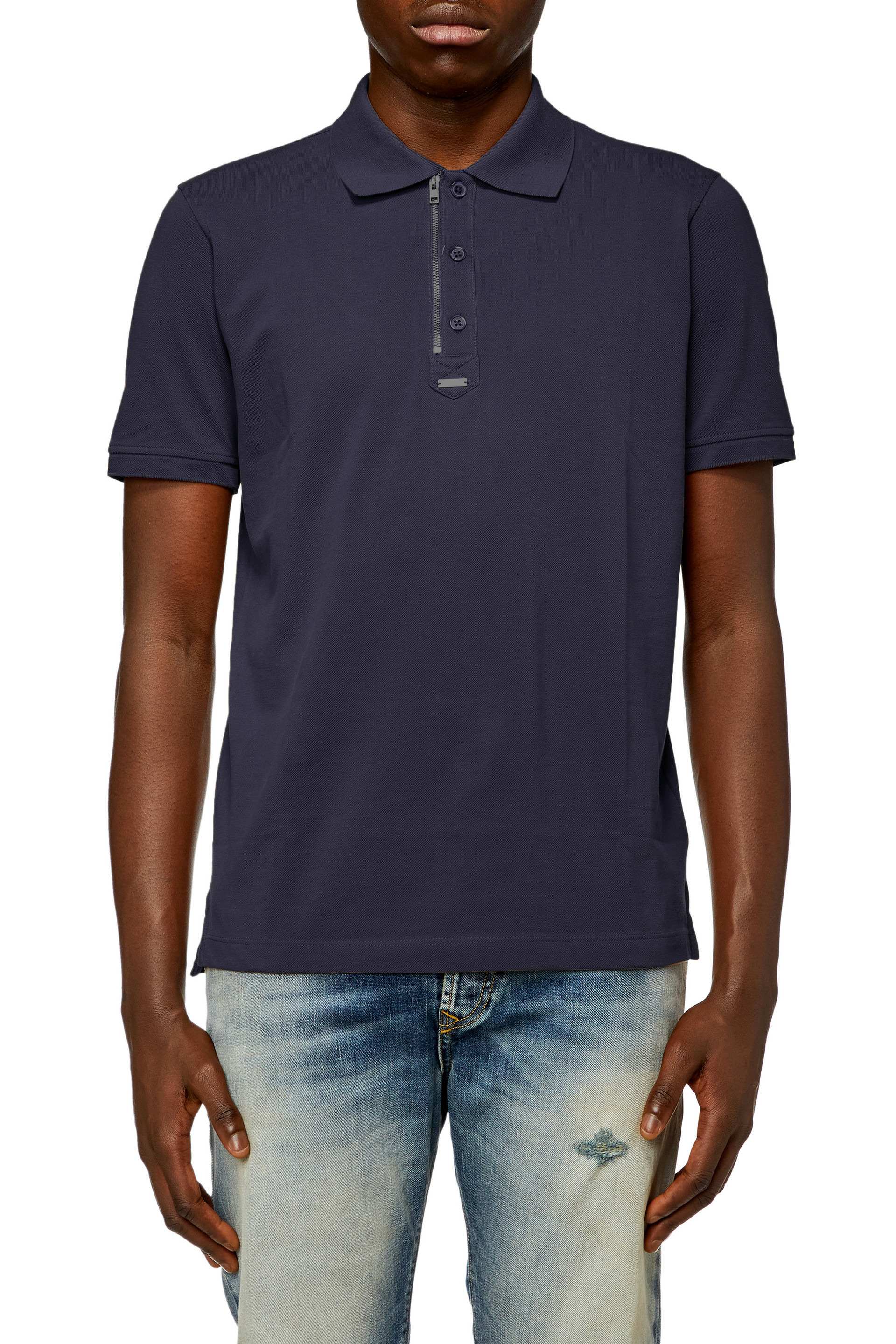 Polos