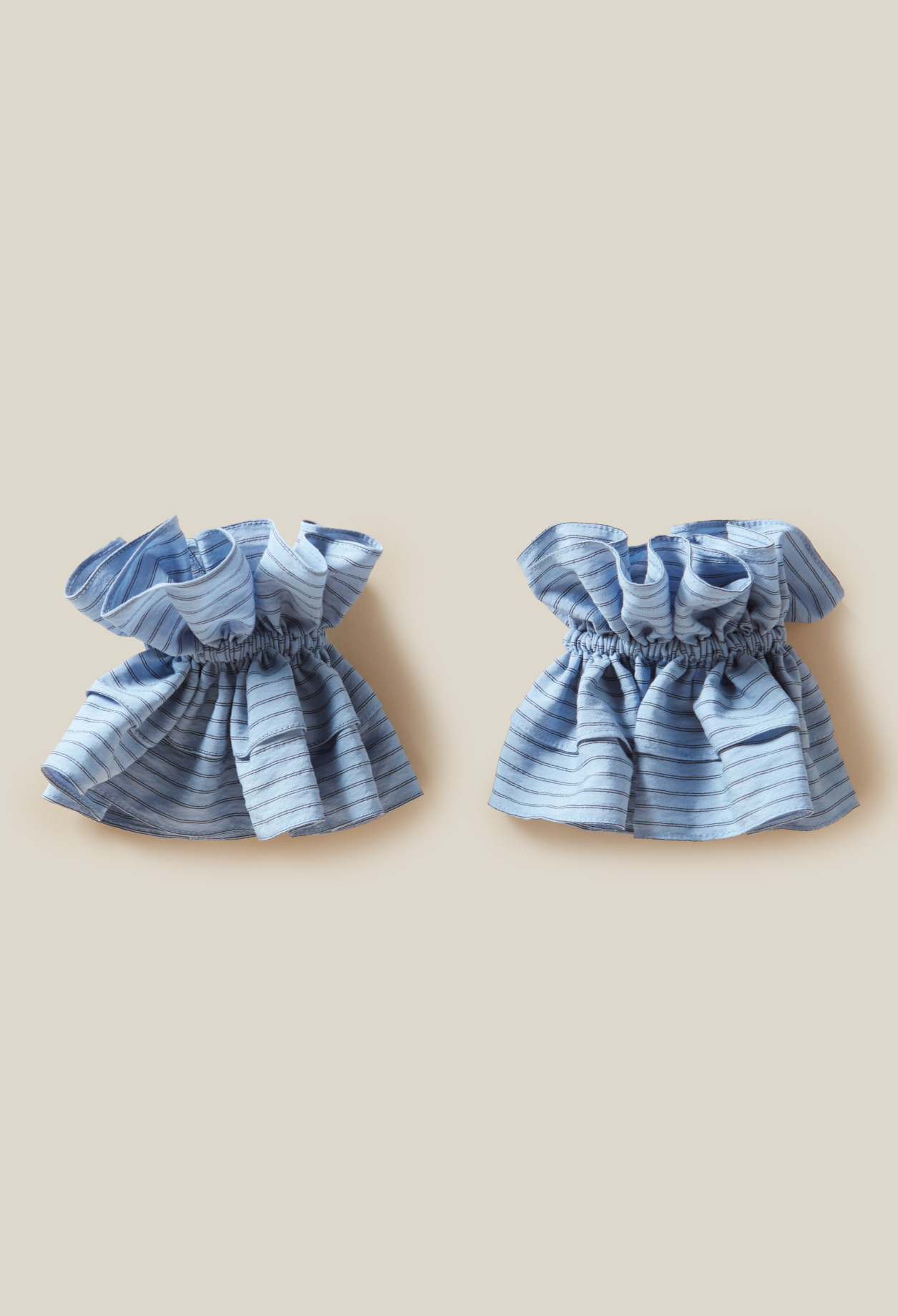Poignets effet chemise fronces