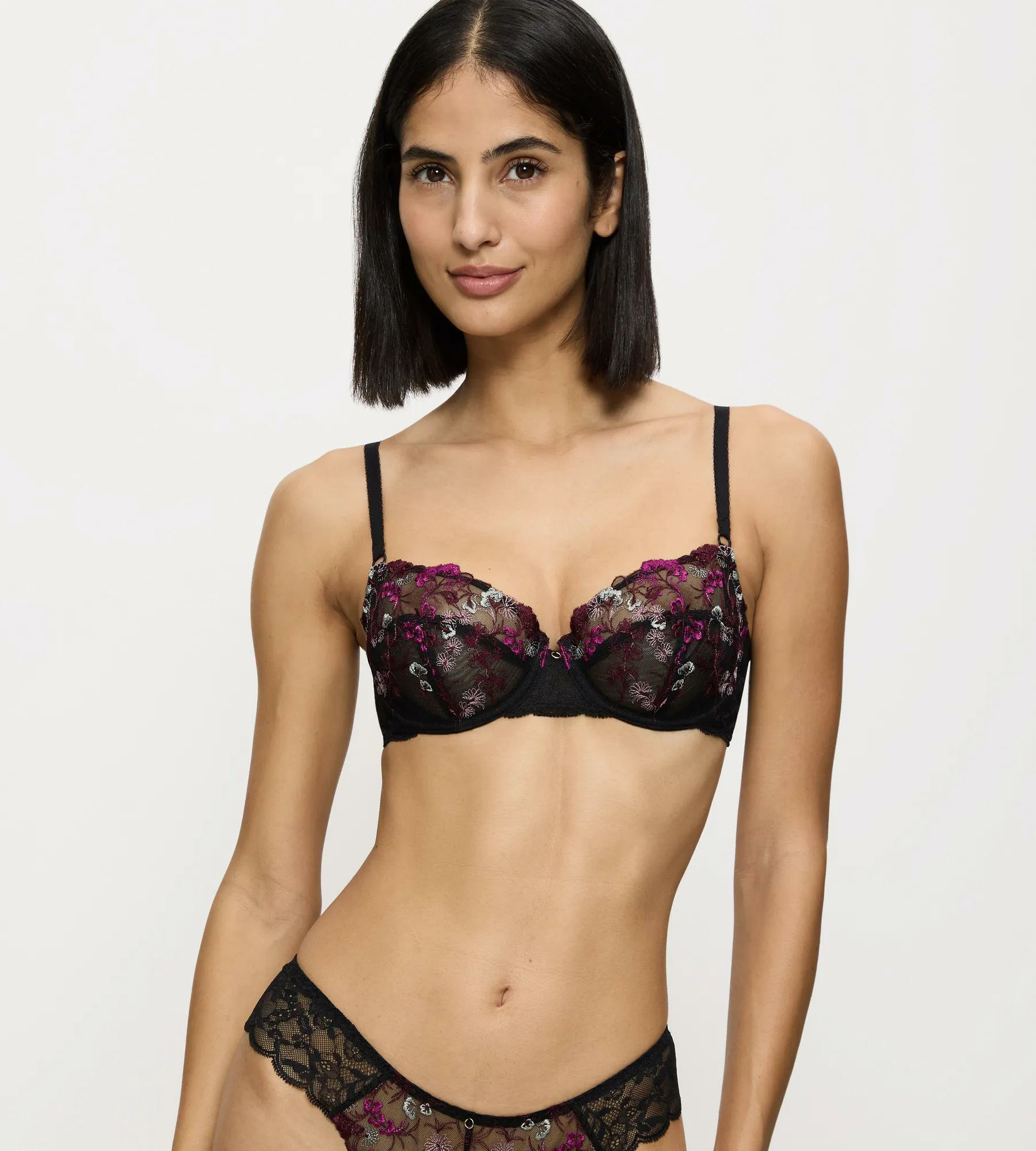 Soutien-gorge avec armatures