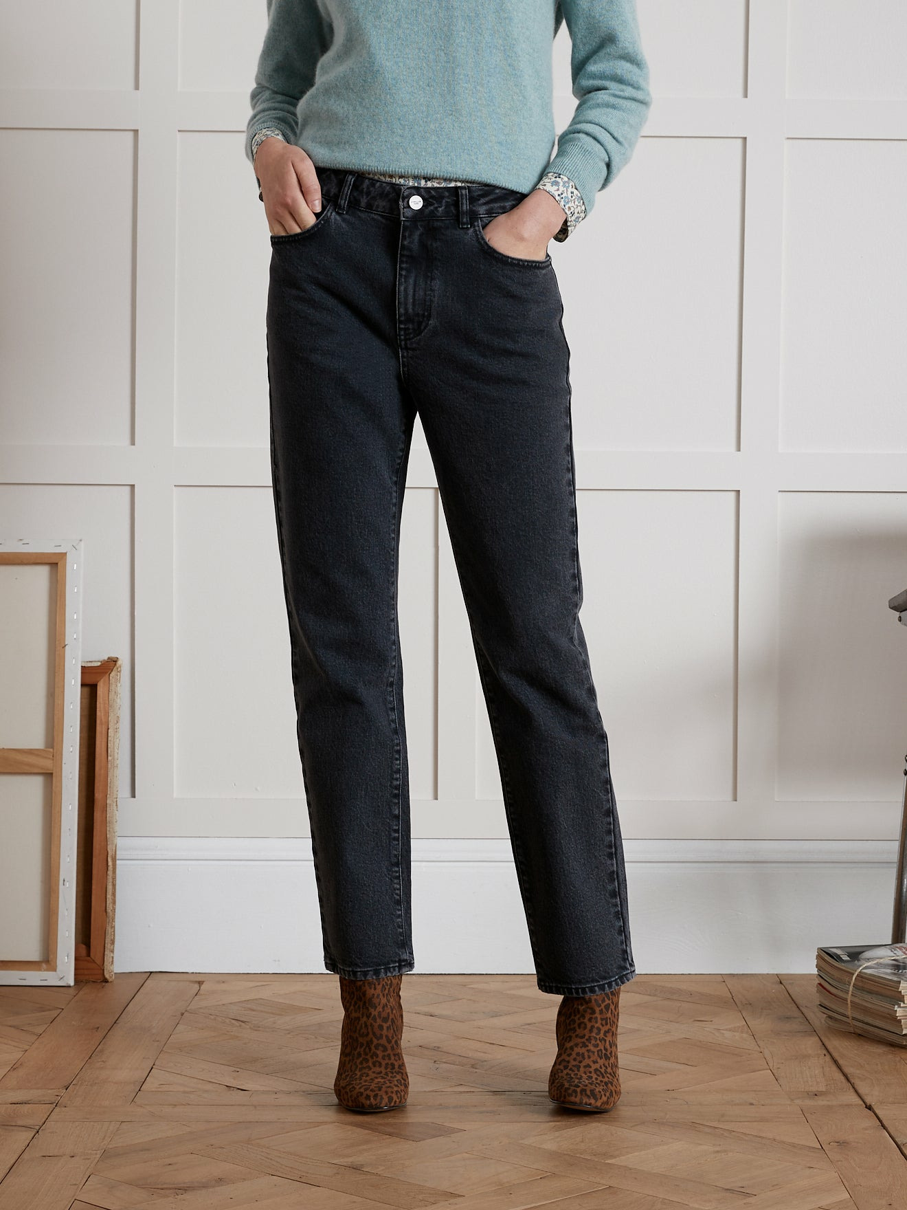 PANTALON DENIM DROIT GRI
