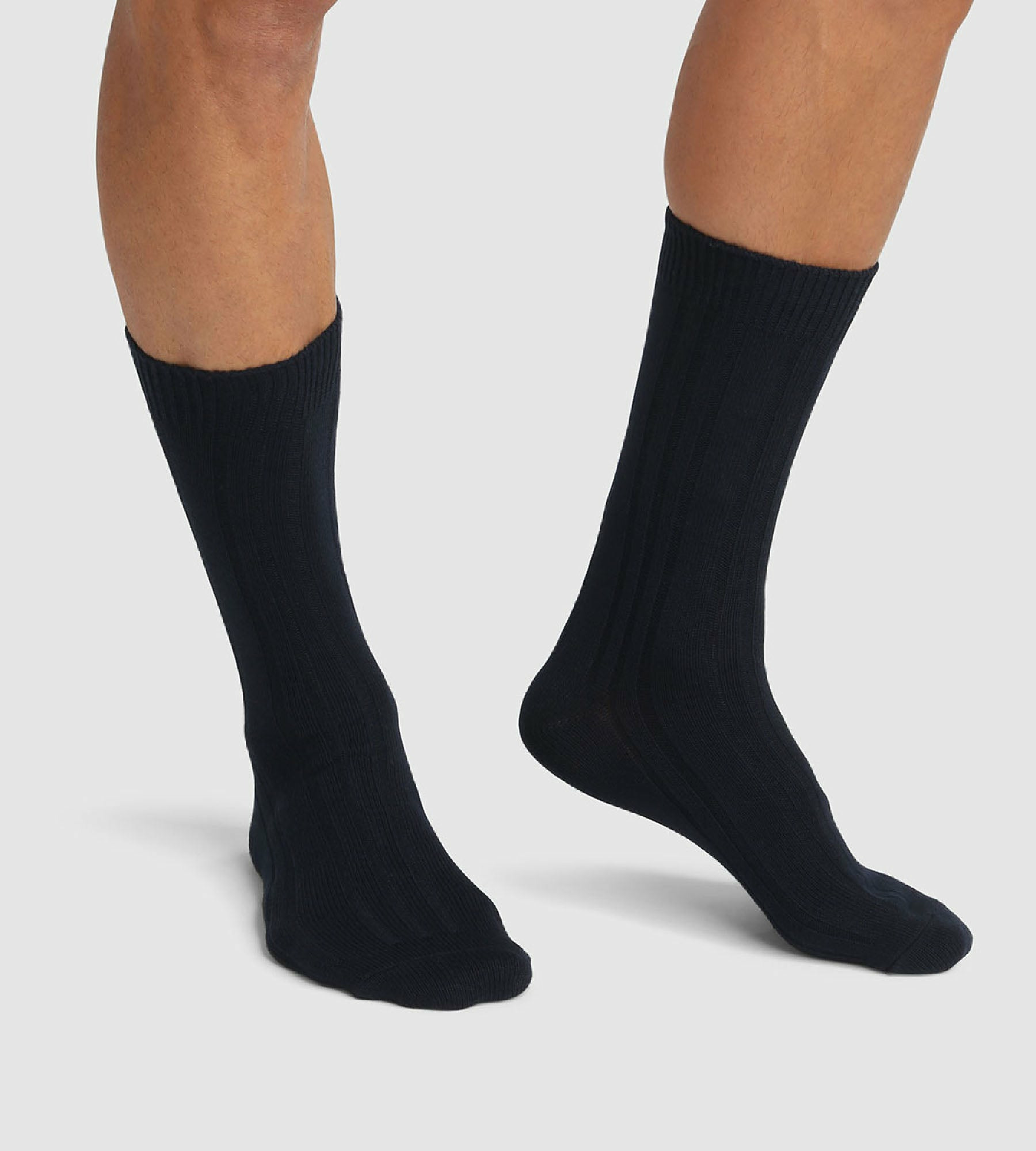 Lot de 2 paires de chaussettes homme hautes en viscose Noir Dim Bambou