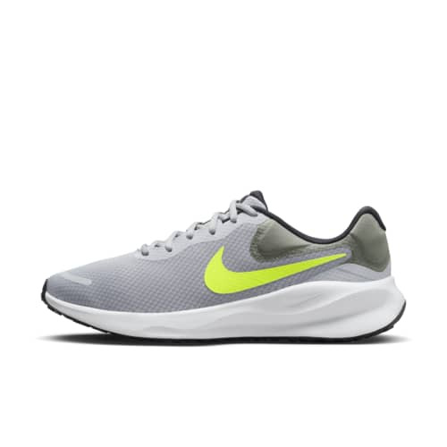 NIKE REVOLUTION 7