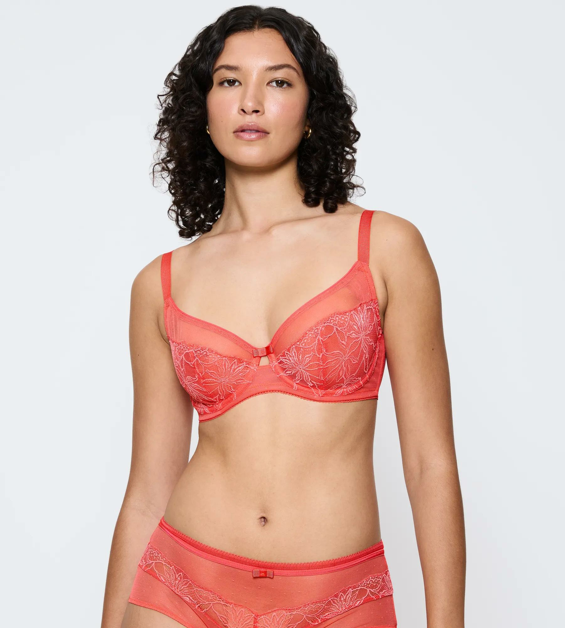 Soutien gorge avec armatures sans coques