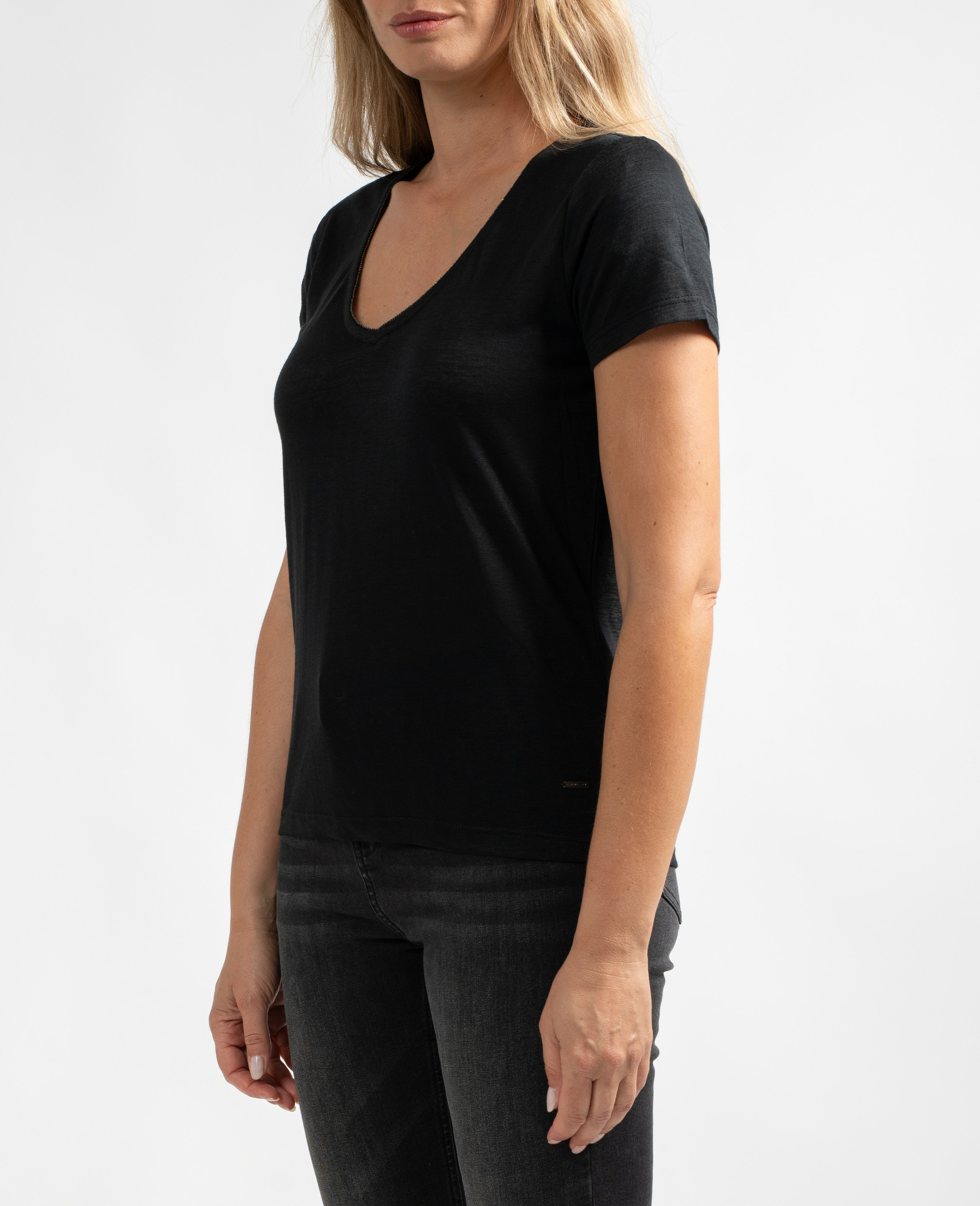 T-shirt manches courtes col V