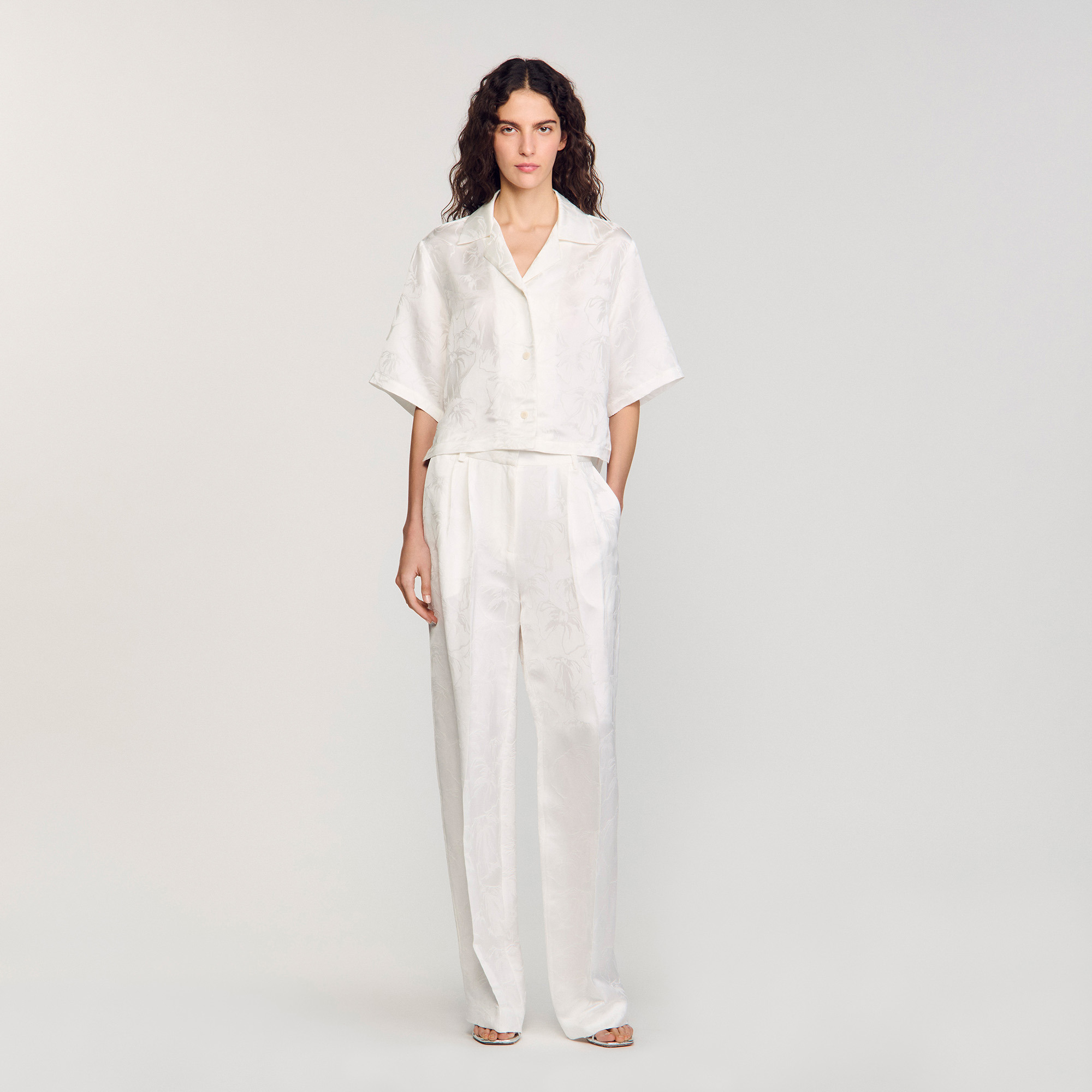 Chemise courte à jacquard à noeuds