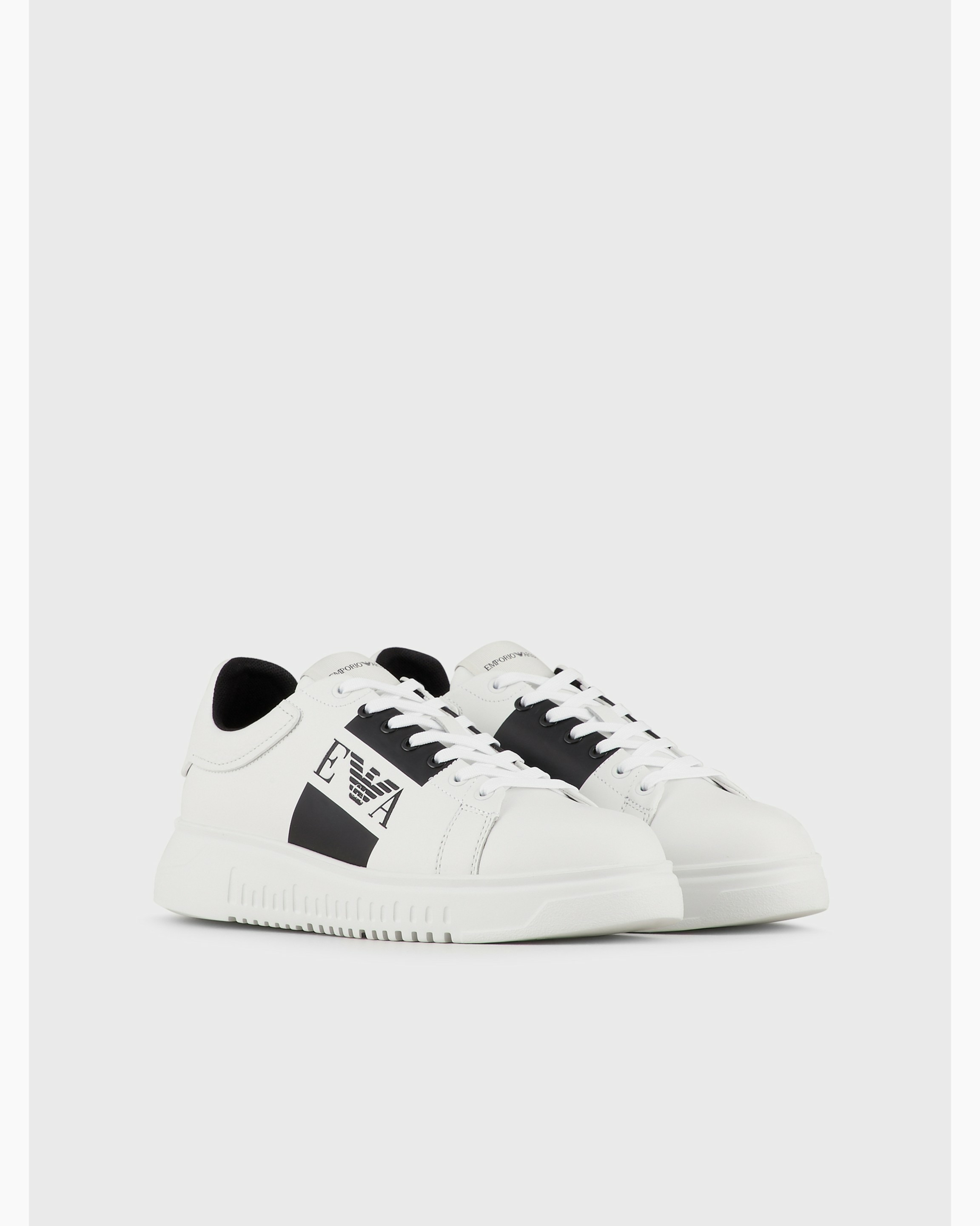 Baskets blanches + blanches