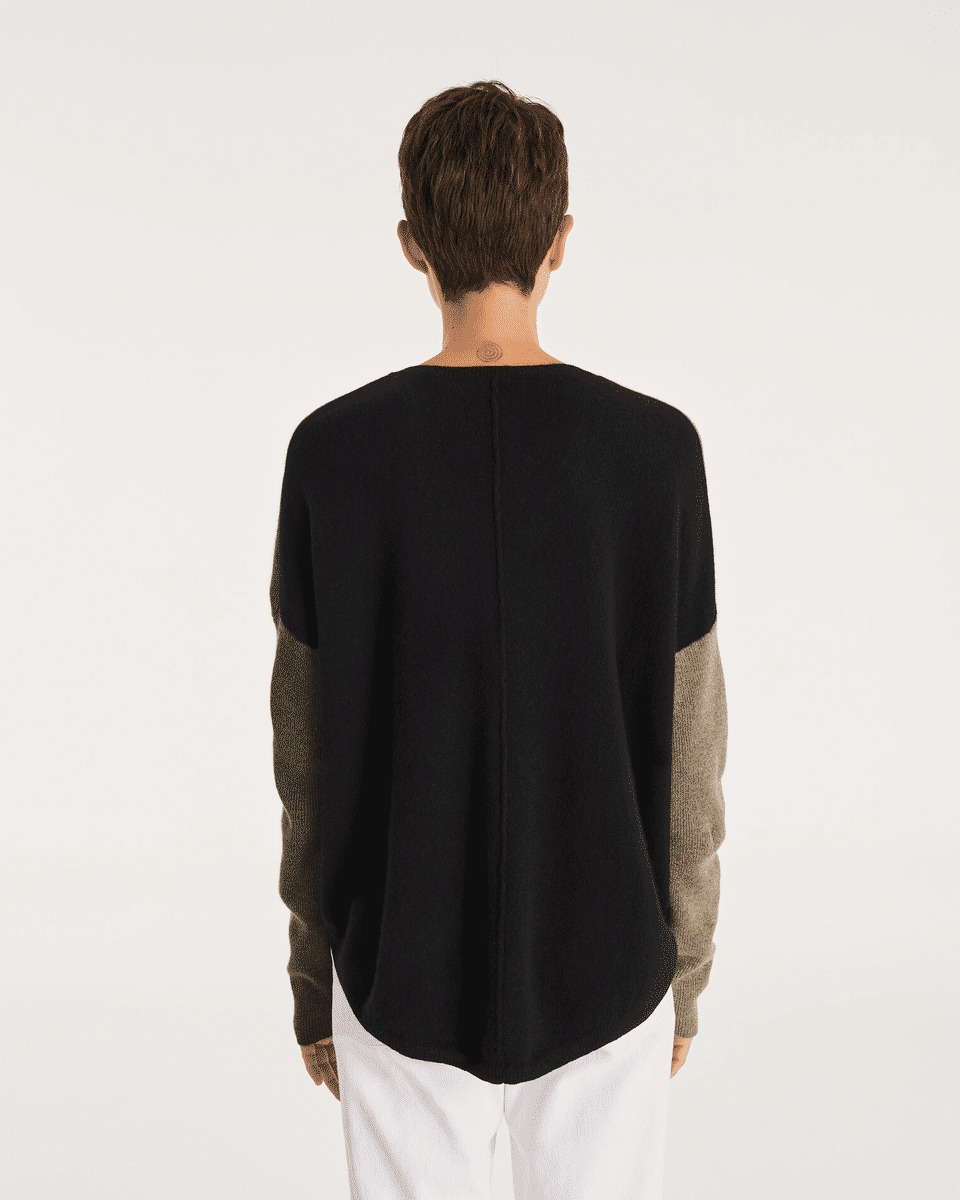 Pull Misha Colorblock Pull cachemire col v oversize liquette, 2 fils