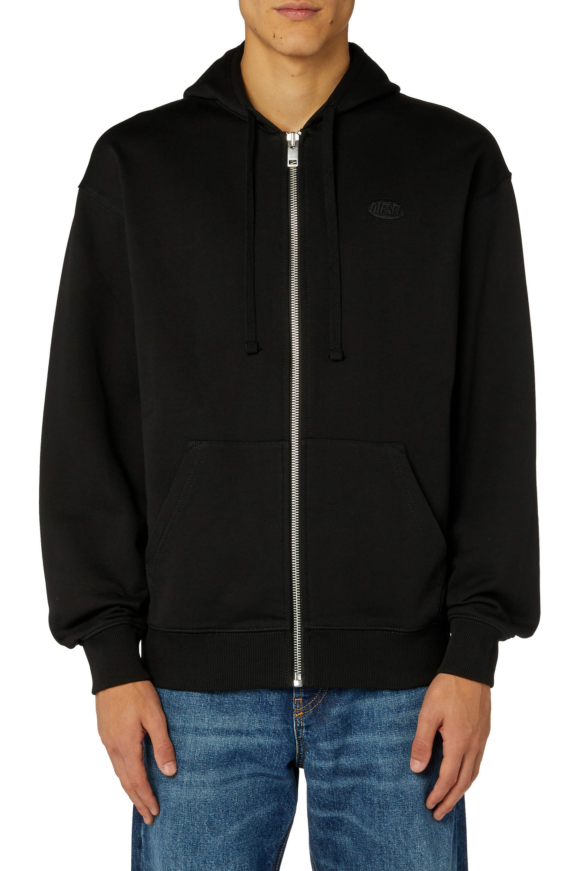 Sweatshirts & Hoodies