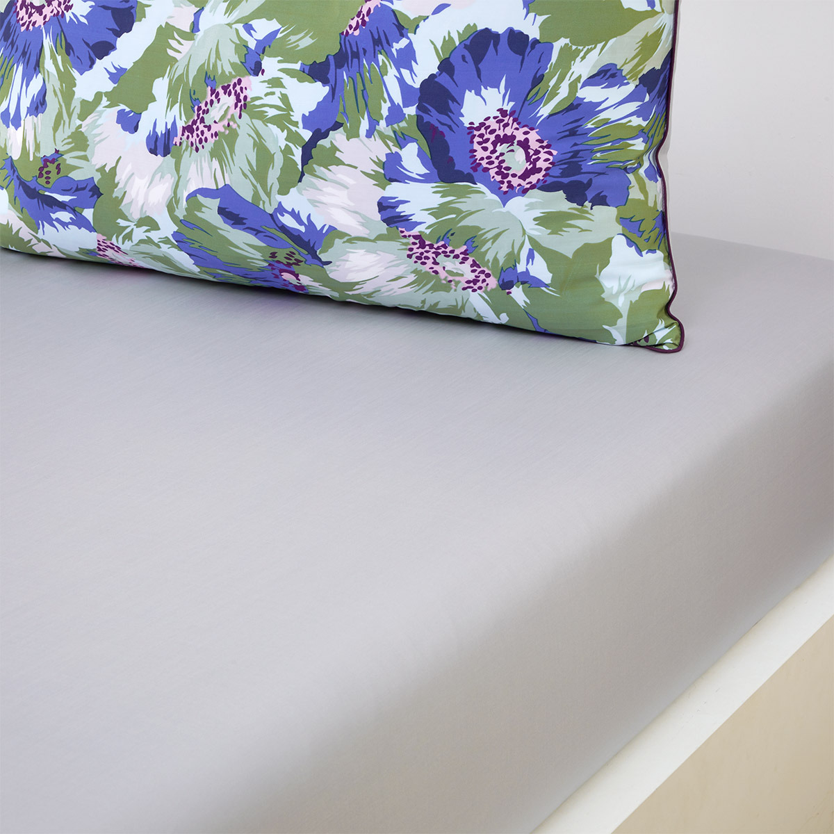 Kenzo - Drap housse en satin gris, K Anémone