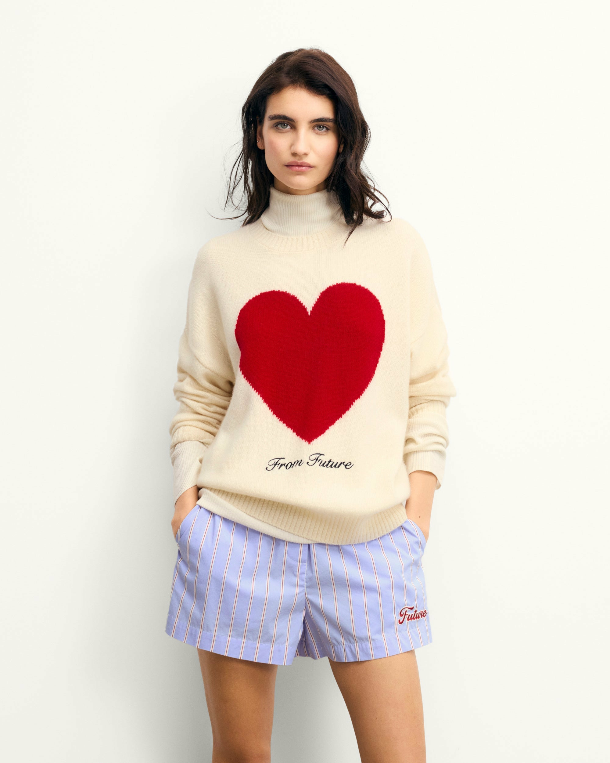 Pull Col Rond Cœur Broderie Future