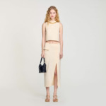 Top court en maille à collier