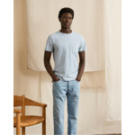 T-shirt col rond écru & bleu clair