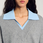 Pull en laine à col V bicolore