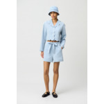 Short jean ceinturé