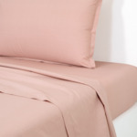 Desforges - Drap plat en percale de coton rouge, Alcove