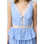 Top volanté rayé et dentelle